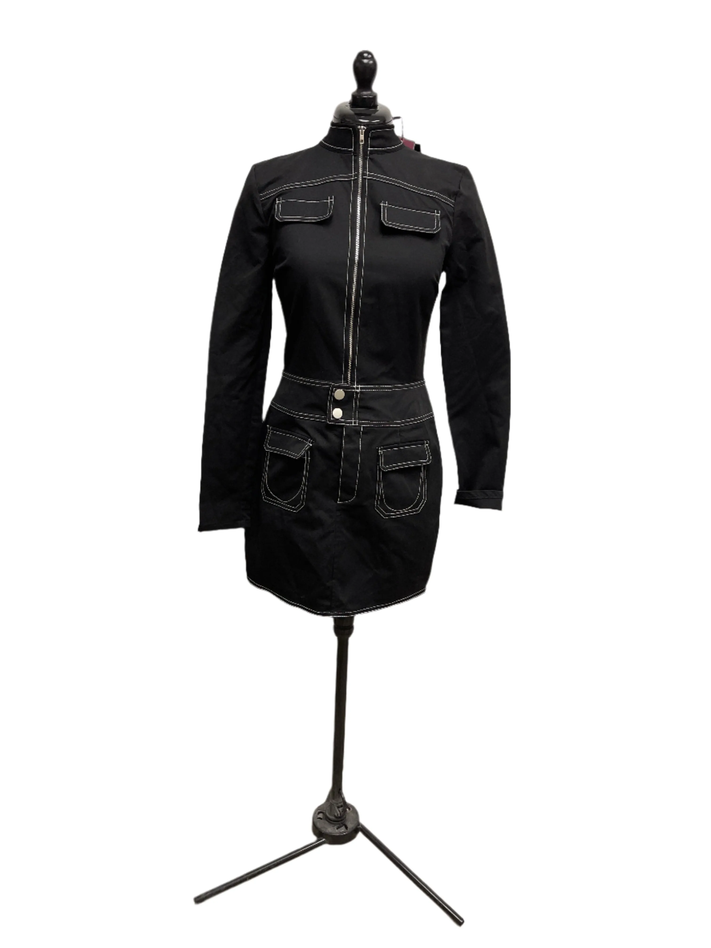 Affordable Luxury Womens Pretty Little Thing Long Sleeve Dress, Size 6  Limited Availability!