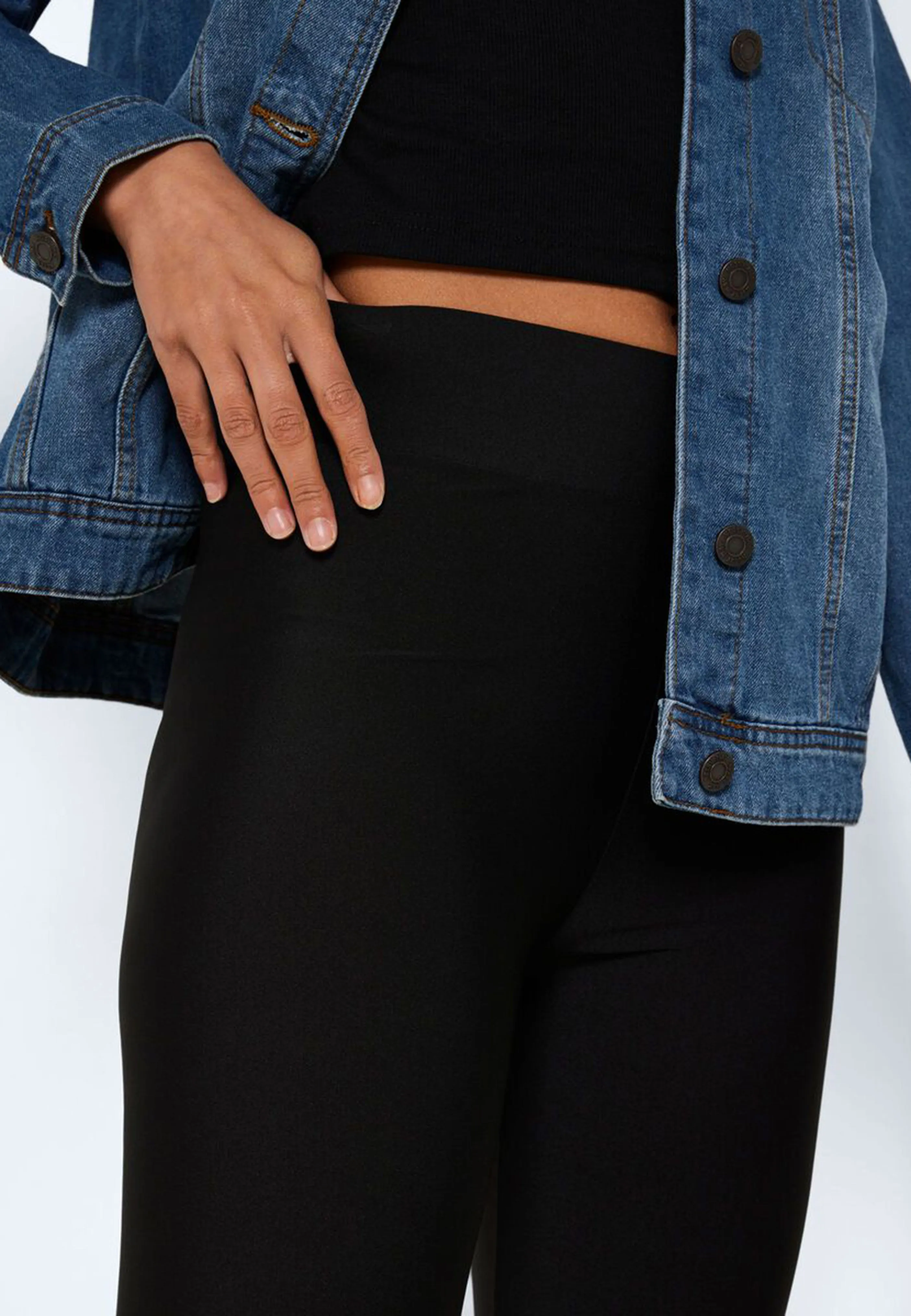 Noisy May - Parla Solid Biker Black - Shorts