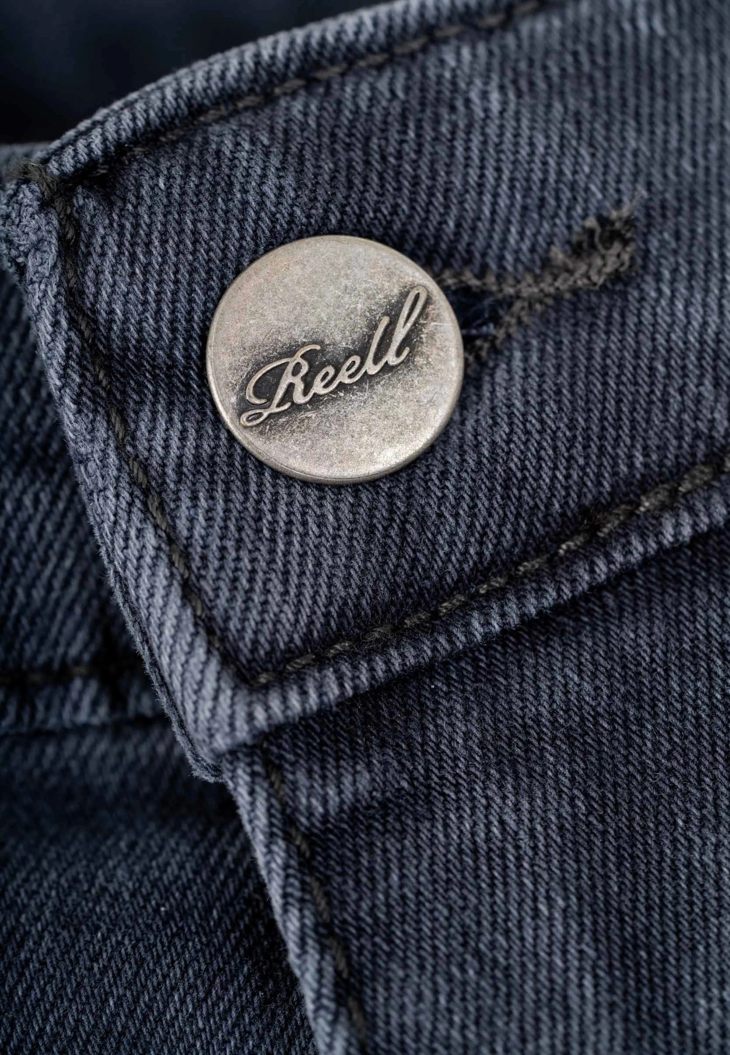 REELL - Solid Anthracite Wash - Jeans