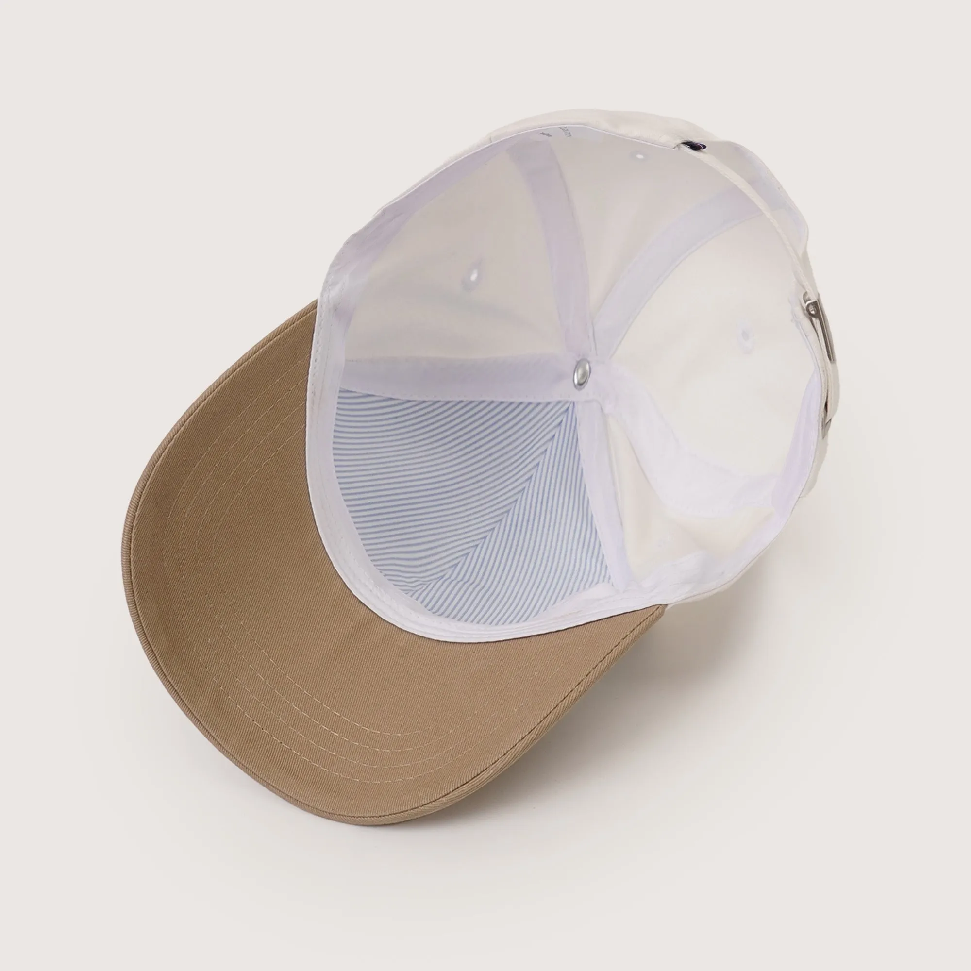 Regatta- Baseball Cap With Contrast Brim