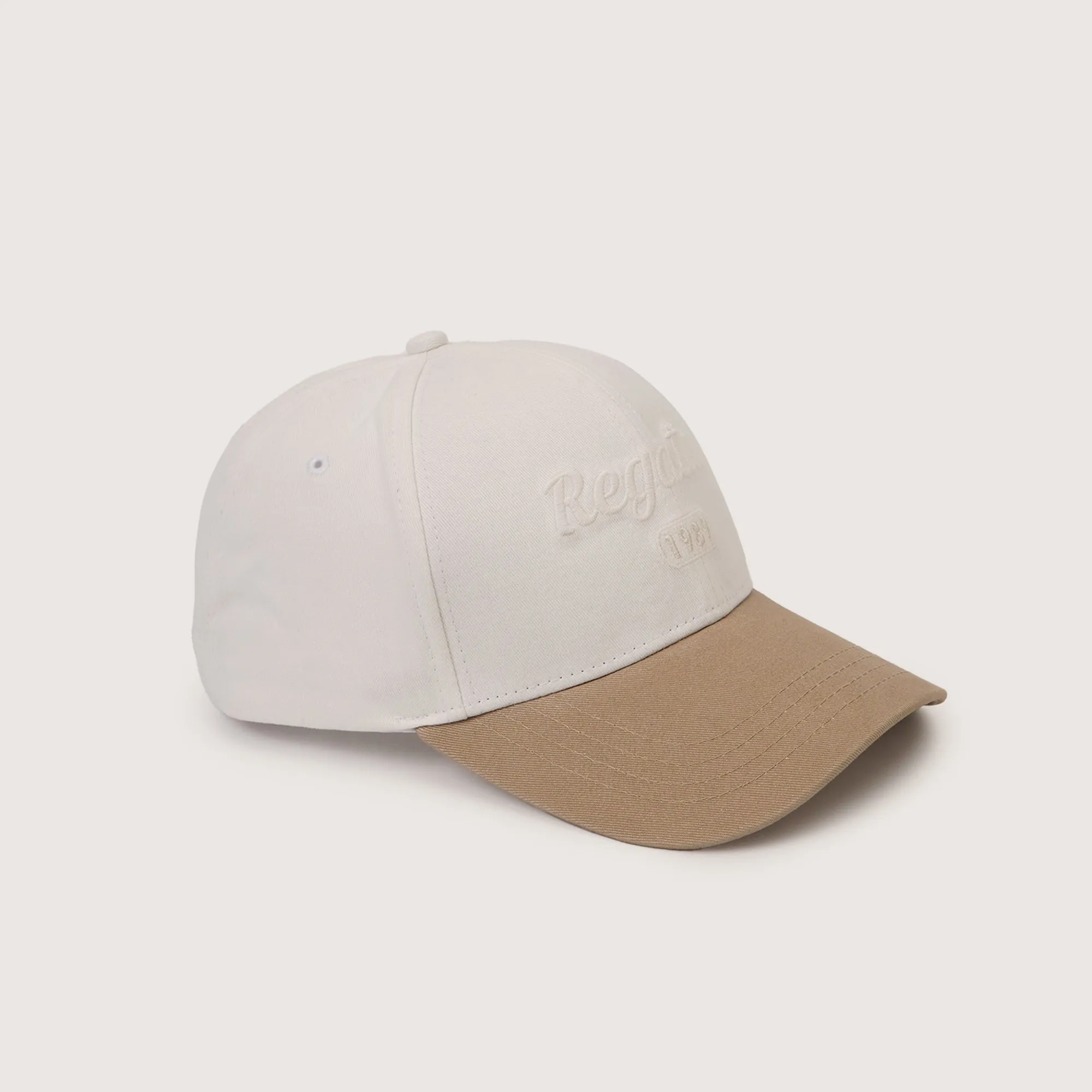 Regatta- Baseball Cap With Contrast Brim