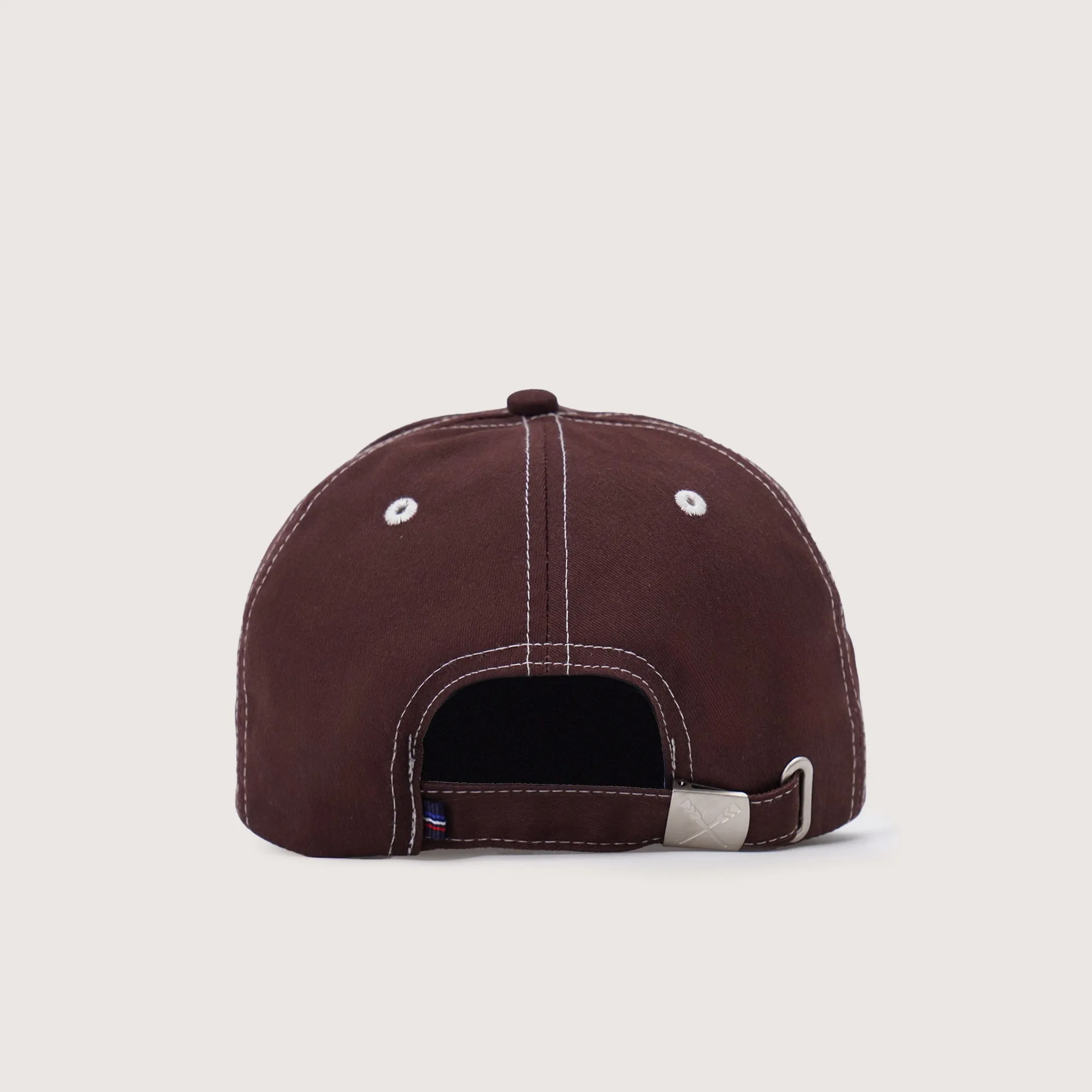 Regatta- Baseball Cap With Contrast Stitching And Visor Taping