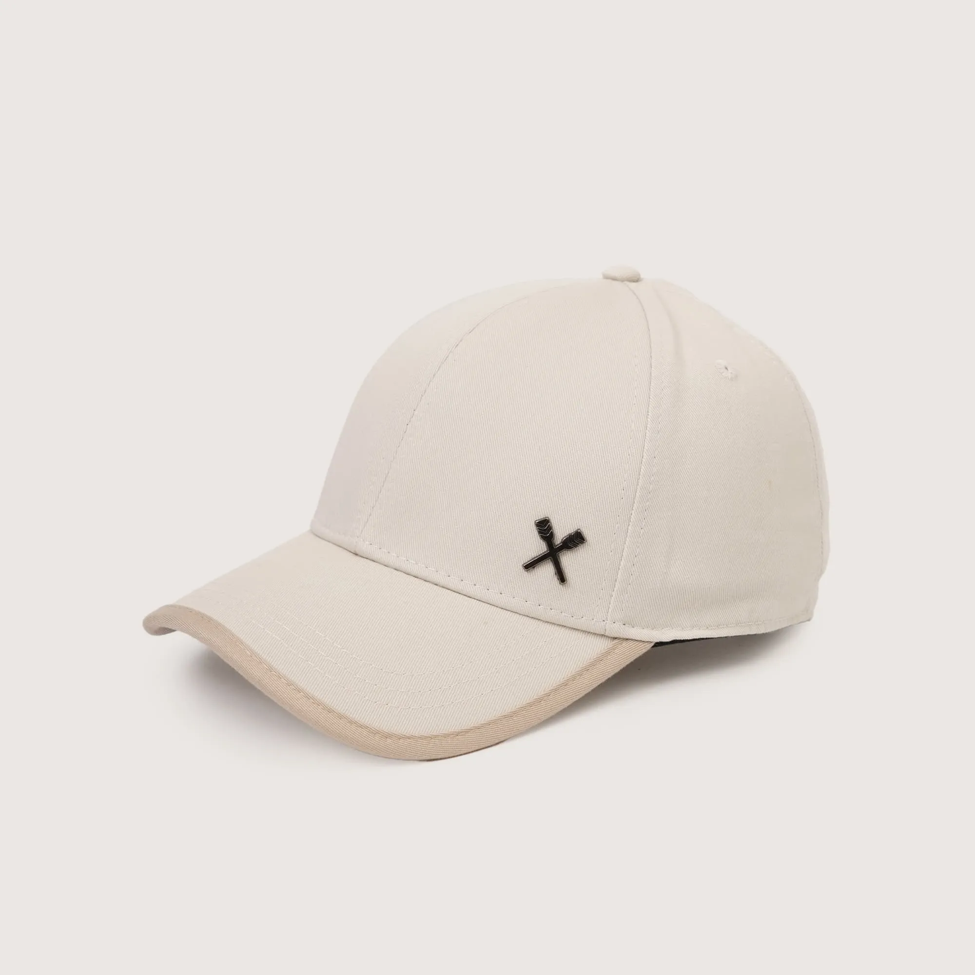 Regatta- Baseball Cap With Contrast Visor Piping