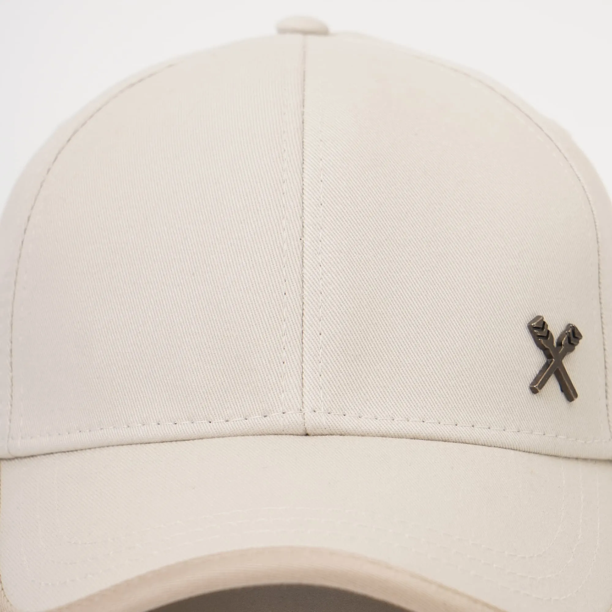 Regatta- Baseball Cap With Contrast Visor Piping