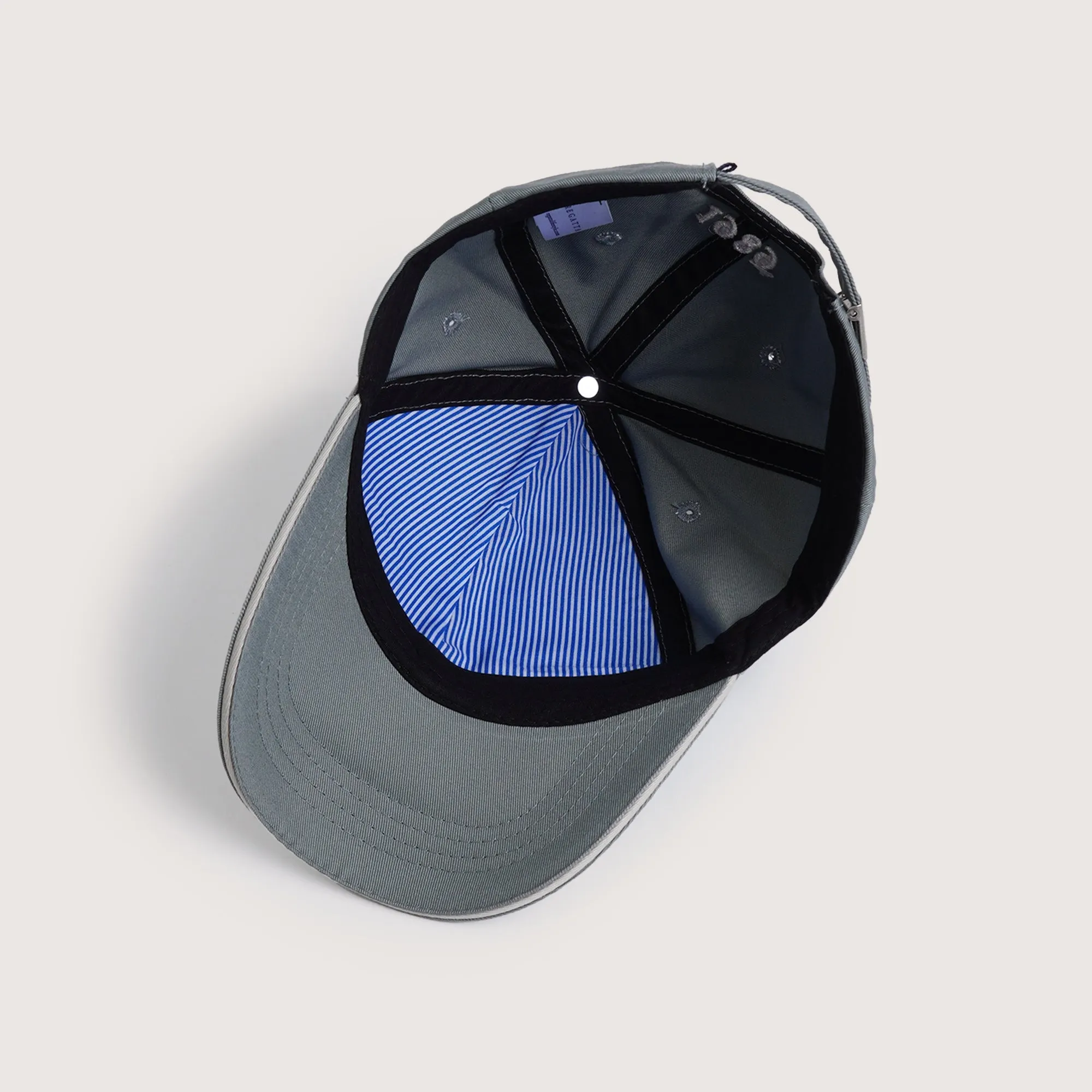 Regatta- Baseball Cap With Contrast Visor Sandwich