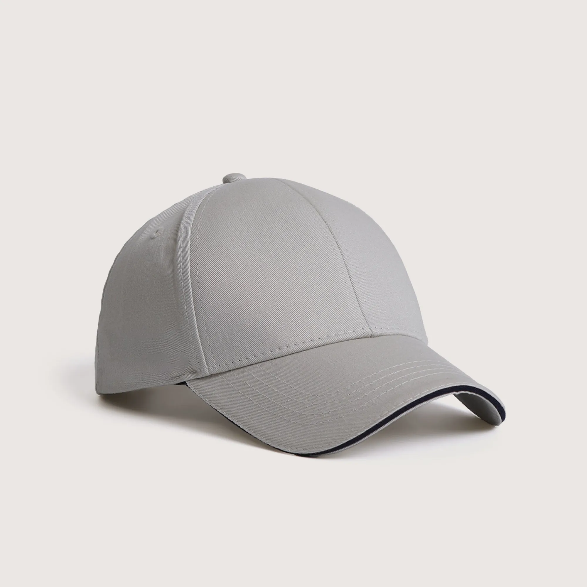 Regatta- Baseball Cap With Contrast Visor Sandwich