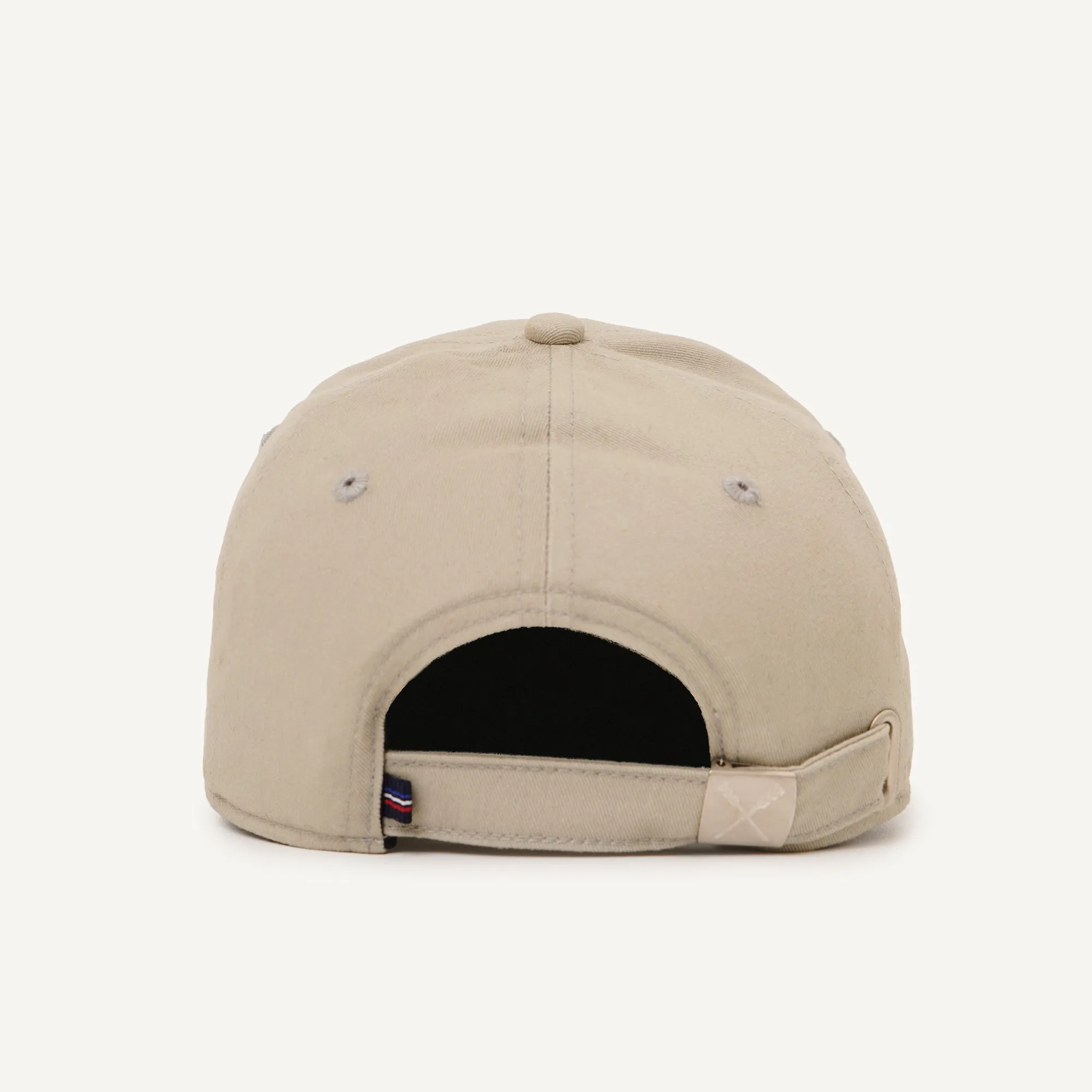 Regatta- Baseball Cap With Contrast Visor Stitching