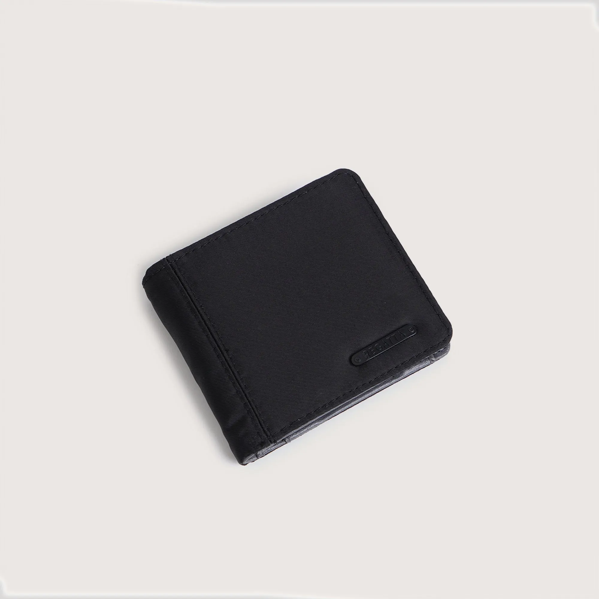 Regatta- Bi-Fold Wallet With Coin Compartment