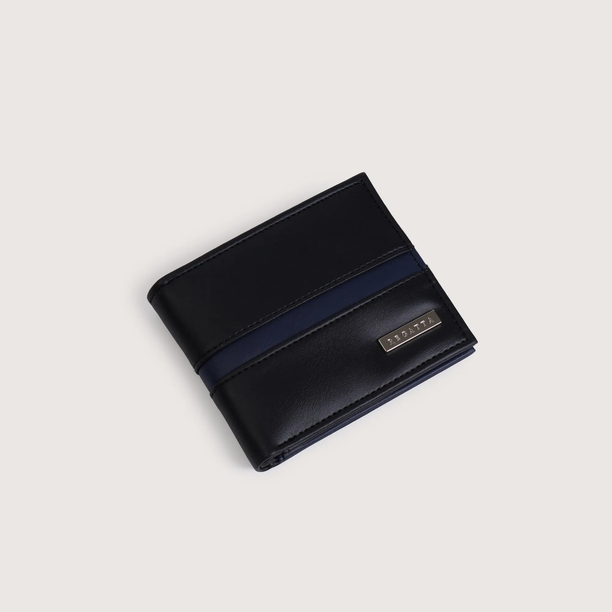 Regatta- Bi-Fold Wallet With Contrast Trim