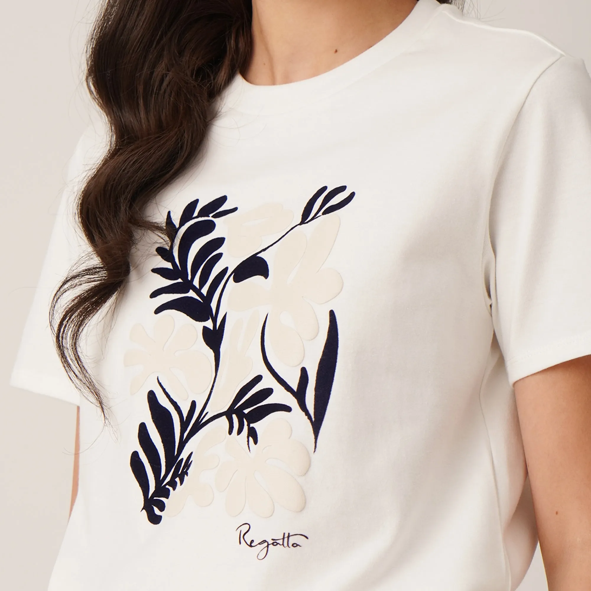 Regatta- Botanical Graphic T-Shirt