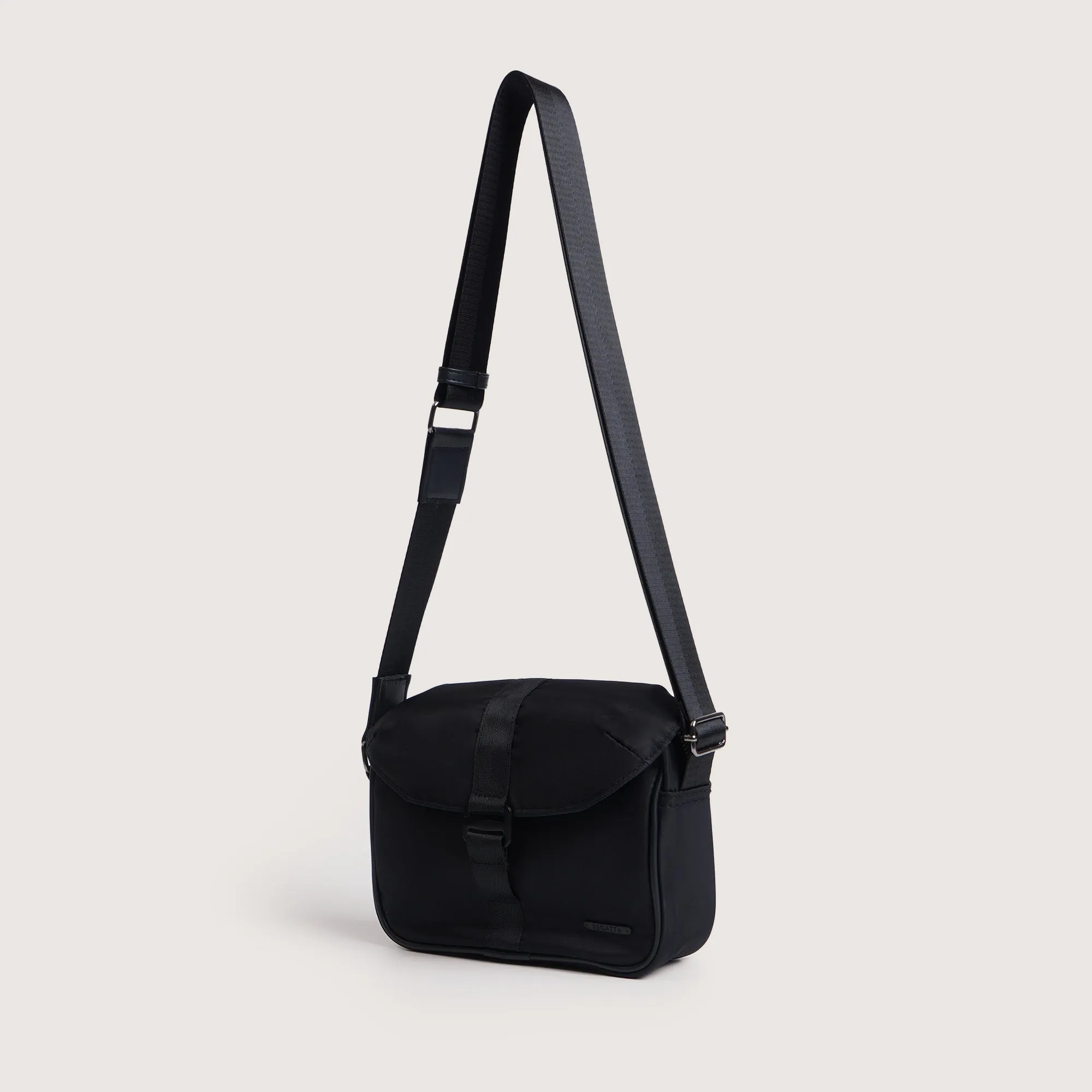 Regatta- Boxy Camera Sling Bag