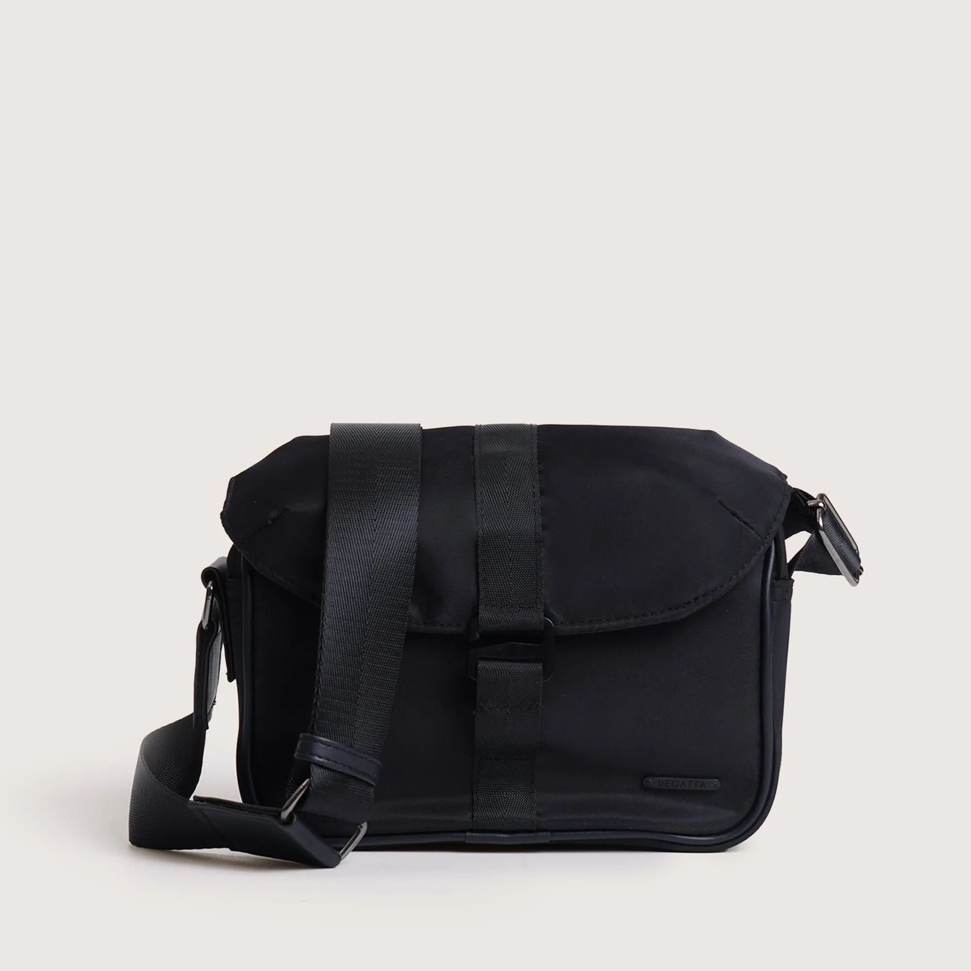 Regatta- Boxy Camera Sling Bag
