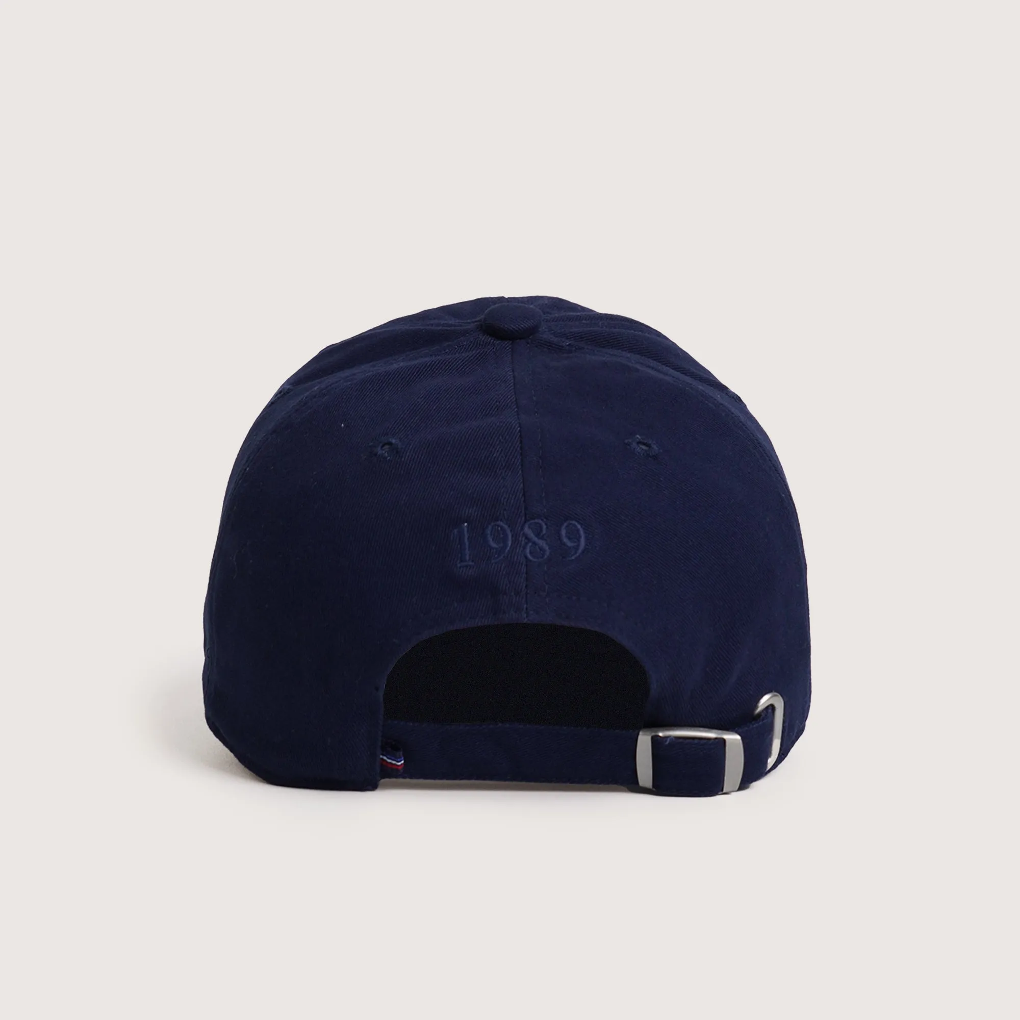 Regatta- Classic Cap With Contrast Visor Sandwich