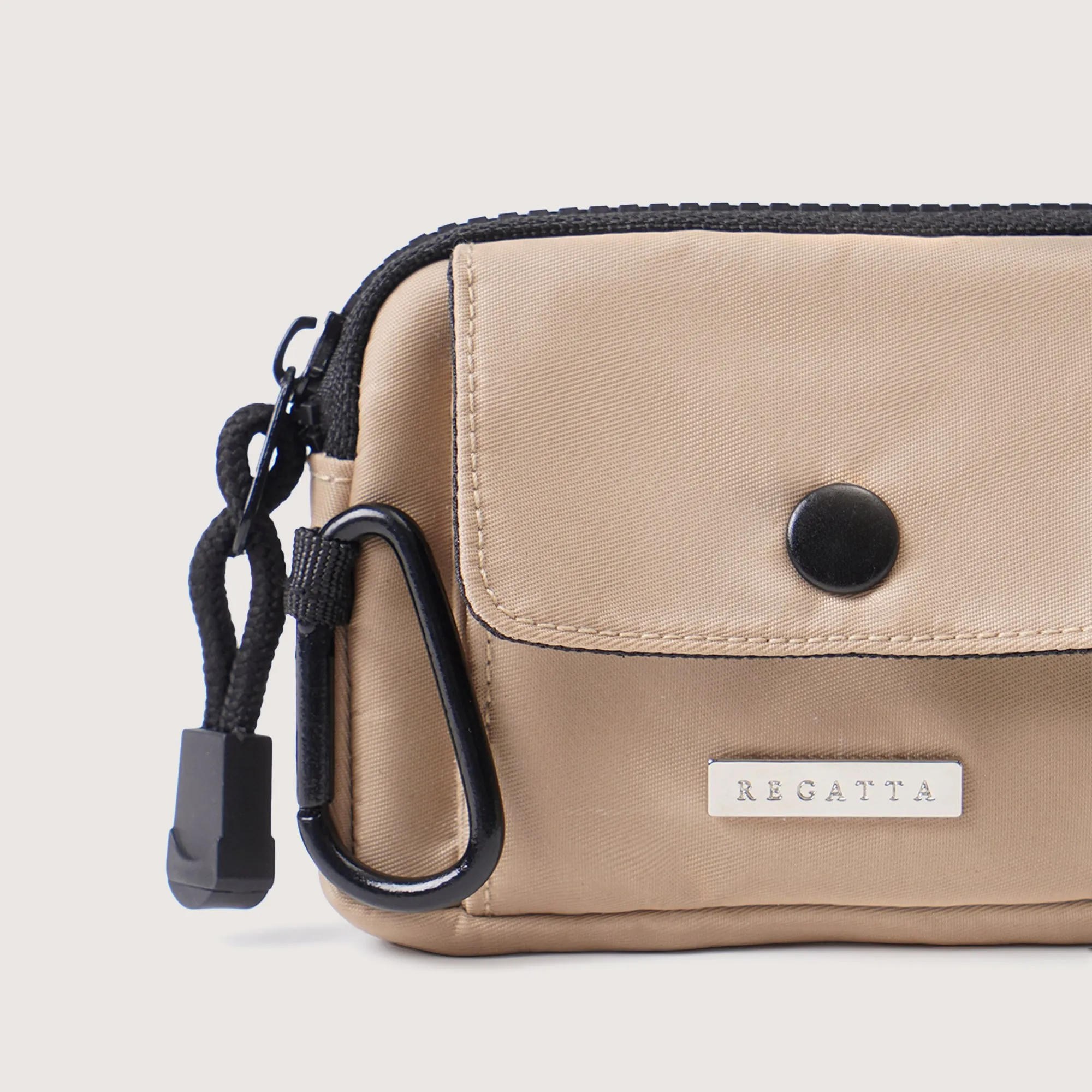 Regatta- Compact Coin Purse With Carabiner