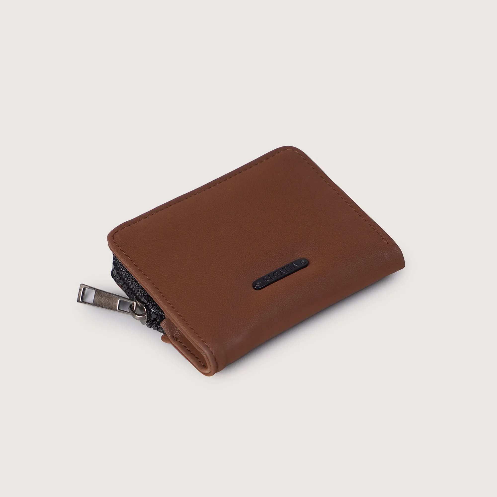 Regatta- Compact Wallet With Zipped Coin Pocket