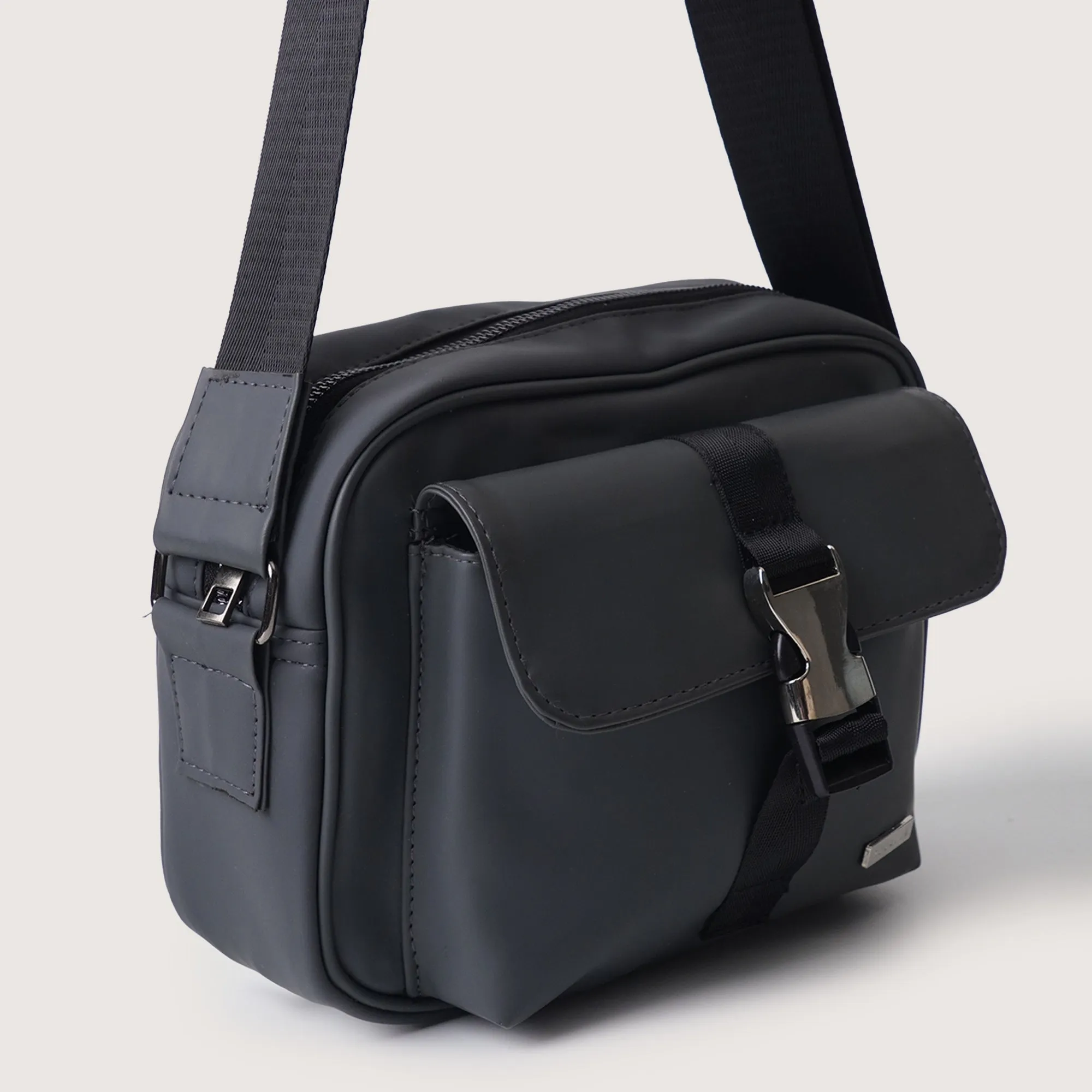 Regatta- Crossbody Bag With Buckled Flap Pocket