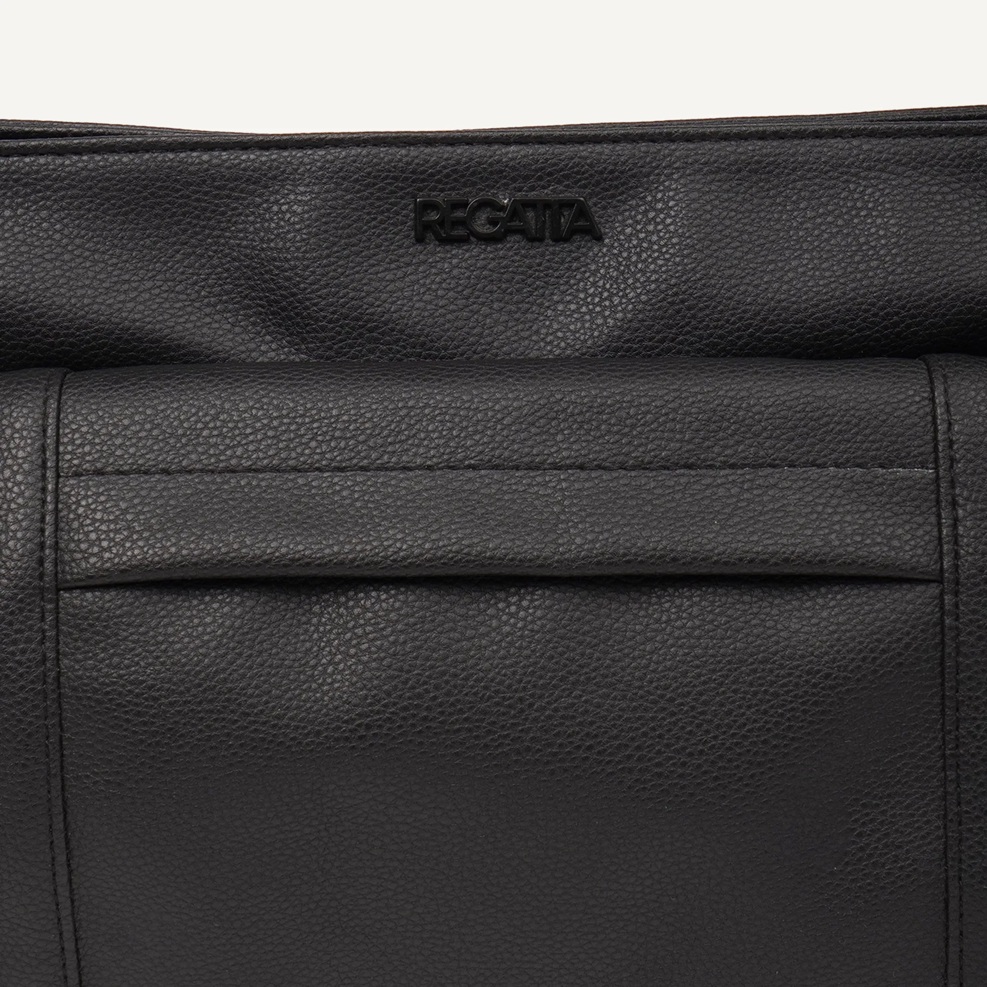 Regatta- Crossbody Bag With Front Flap