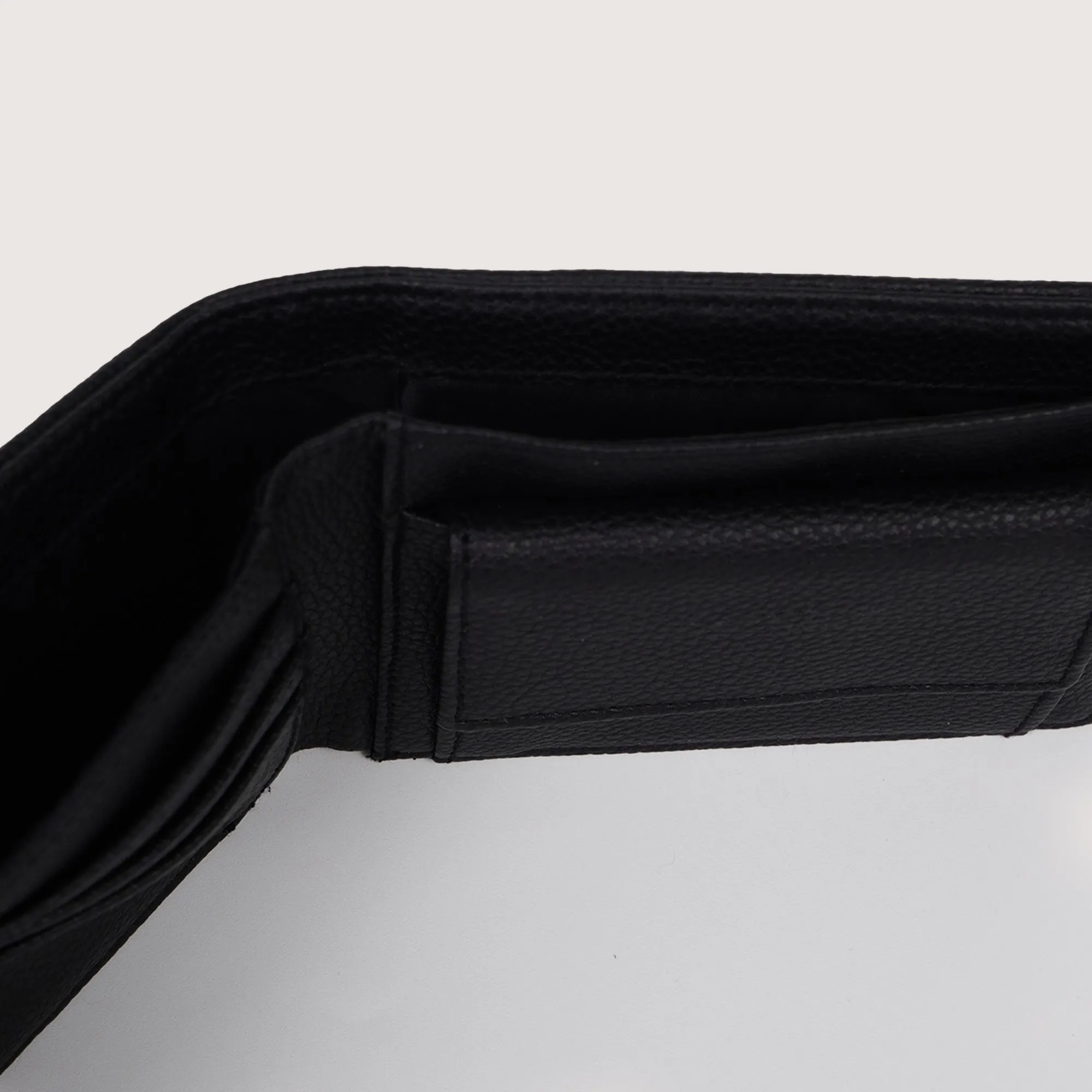 Regatta- Cut & Sew Bi-Fold Wallet