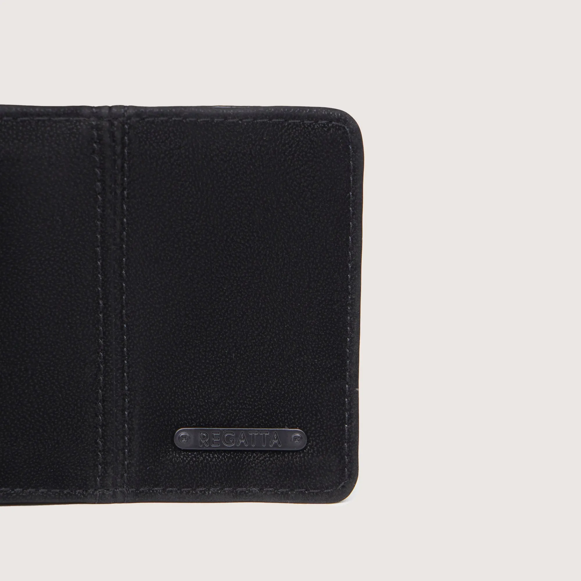 Regatta- Cut And Sew Bi-Fold Wallet