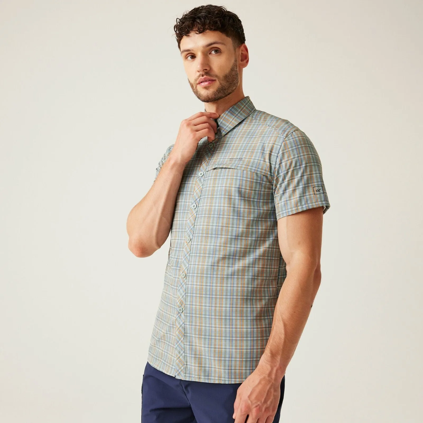 Regatta Mens Insect Repellent Packable Short Sleeve Shirt