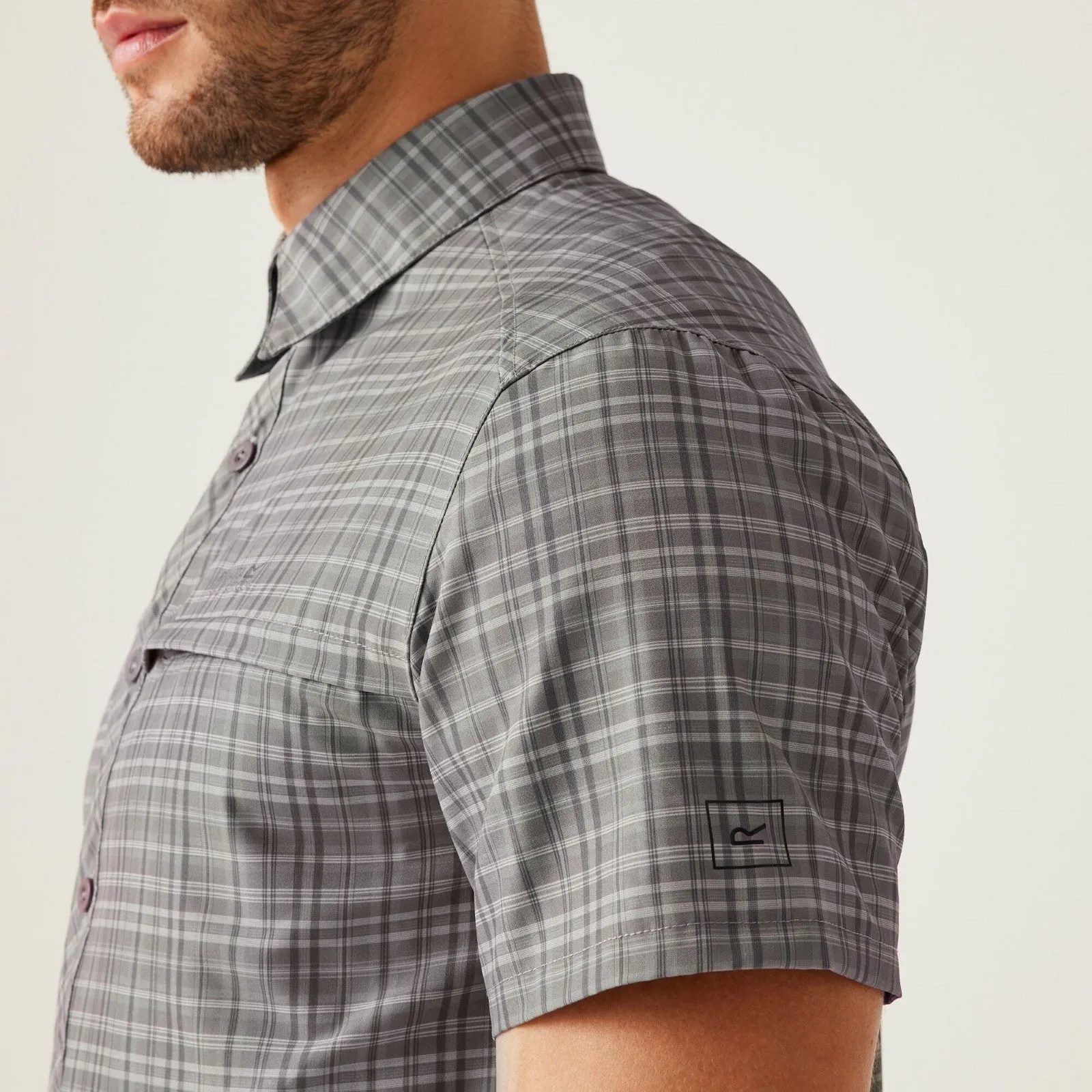Regatta Mens Insect Repellent Packable Short Sleeve Shirt