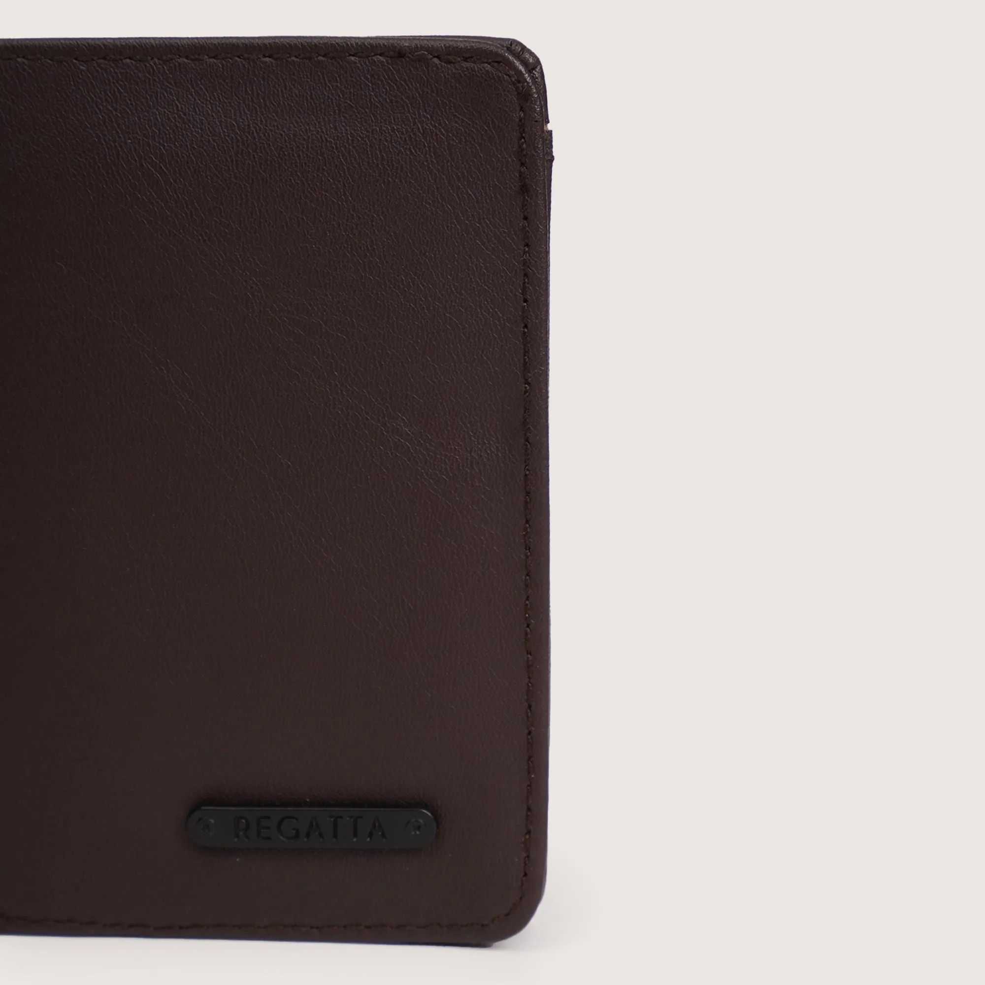 Regatta- Multi-Card Slot Bi-Fold Wallet