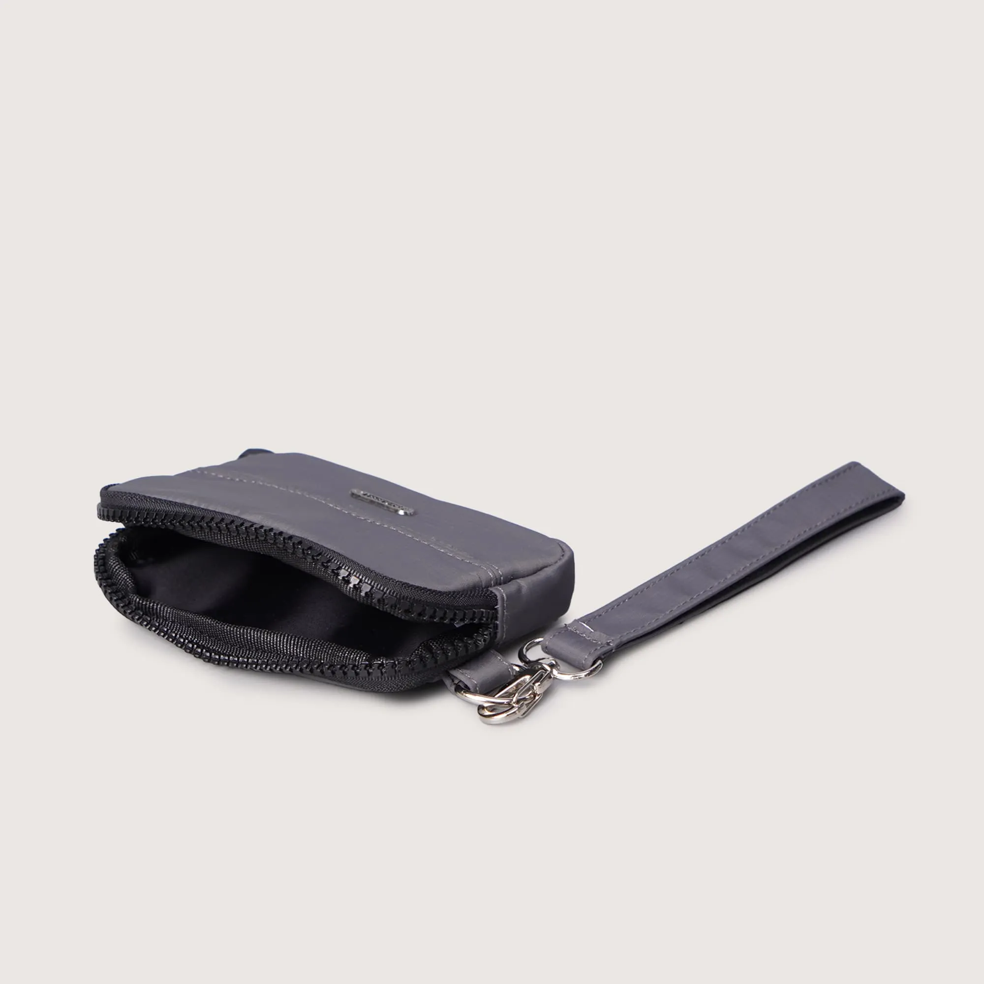 Regatta- Multi-Way Pocket Purse With Detachable Strap
