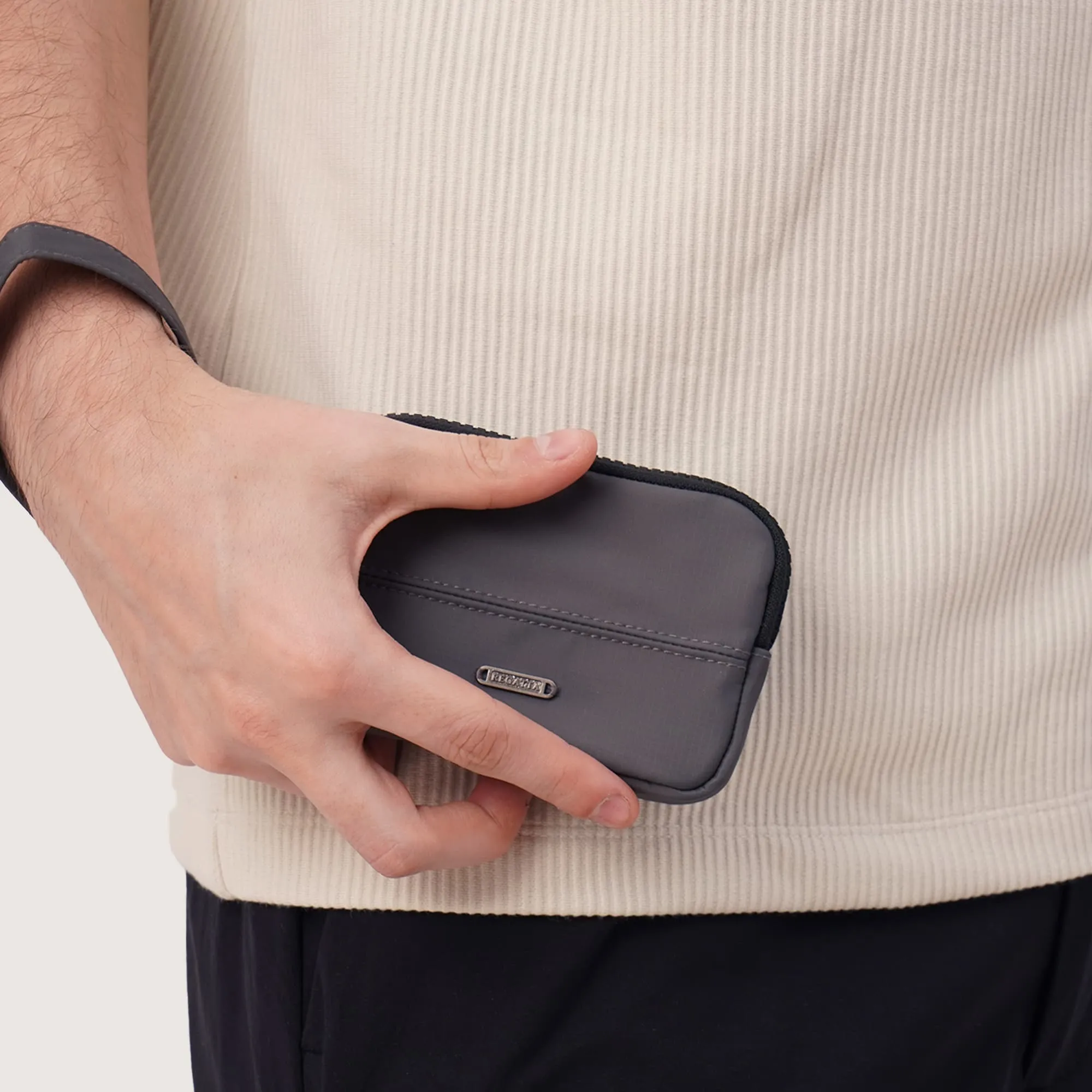 Regatta- Multi-Way Pocket Purse With Detachable Strap