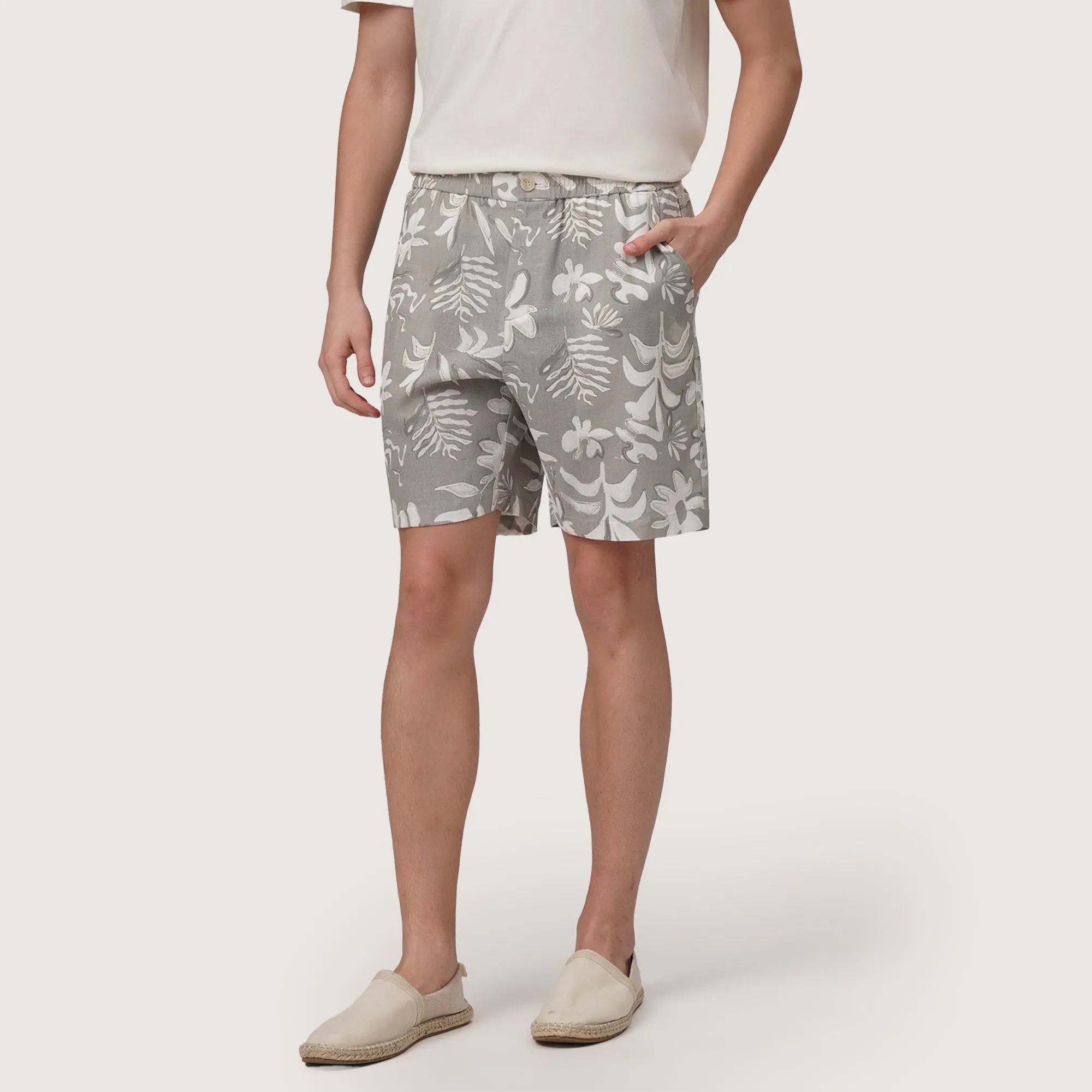 Regatta- Regular Fit Chino Shorts In Linen With All Over Print