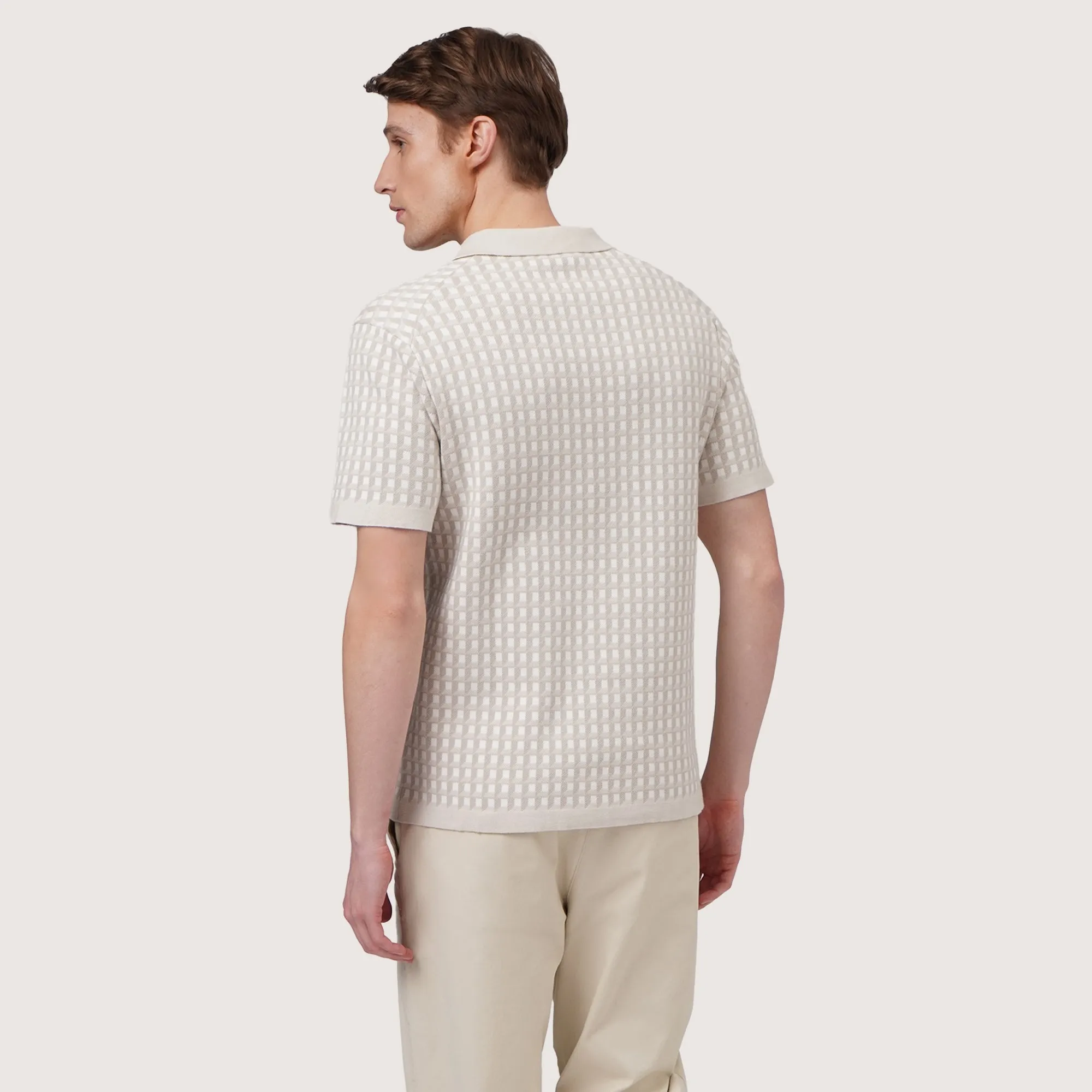 Regatta- Regular Fit Polo Shirt With Contrast Details In Jacquard Knit