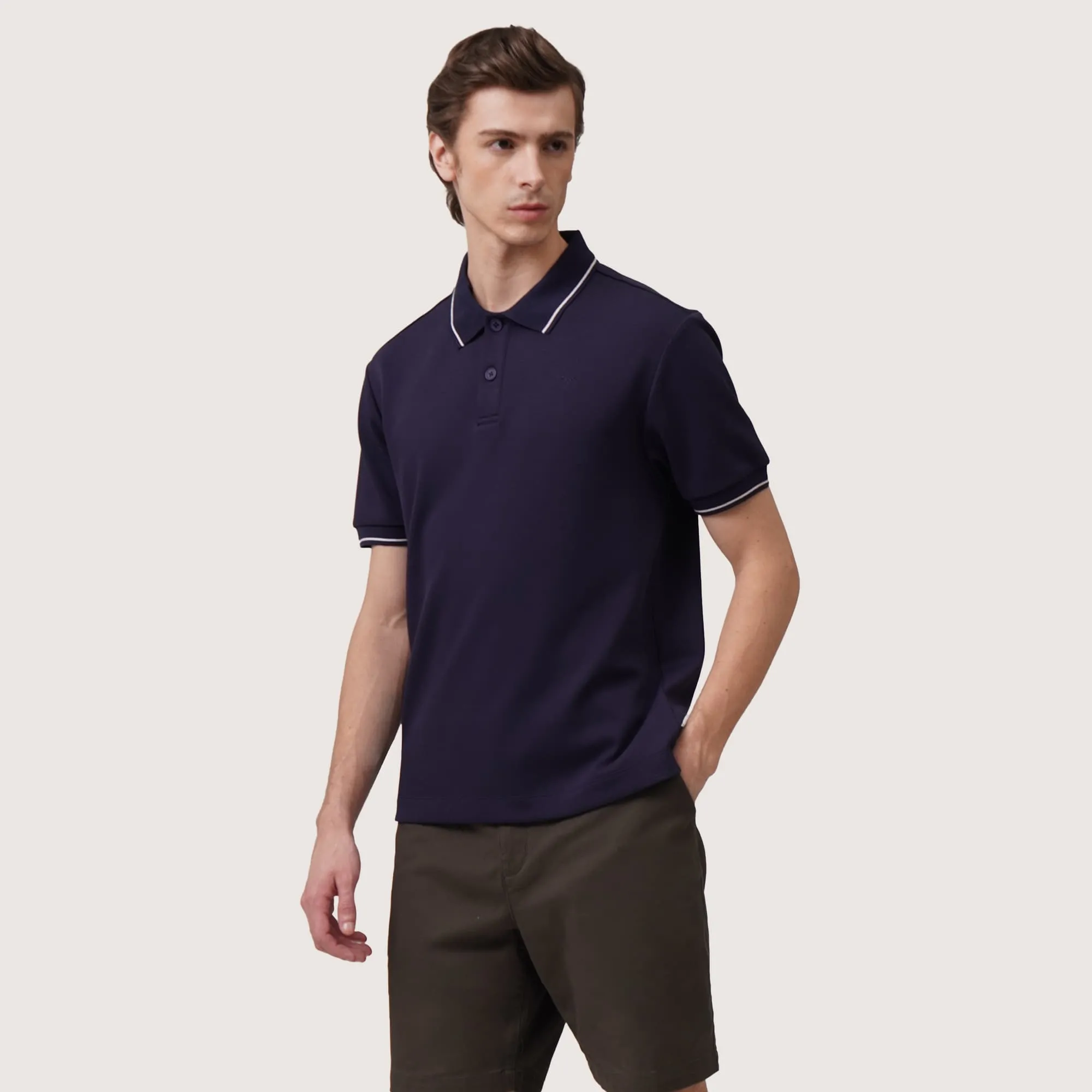 Regatta- Regular Fit Polo Shirt With Contrast Tipping Detail In Honeycomb Pique