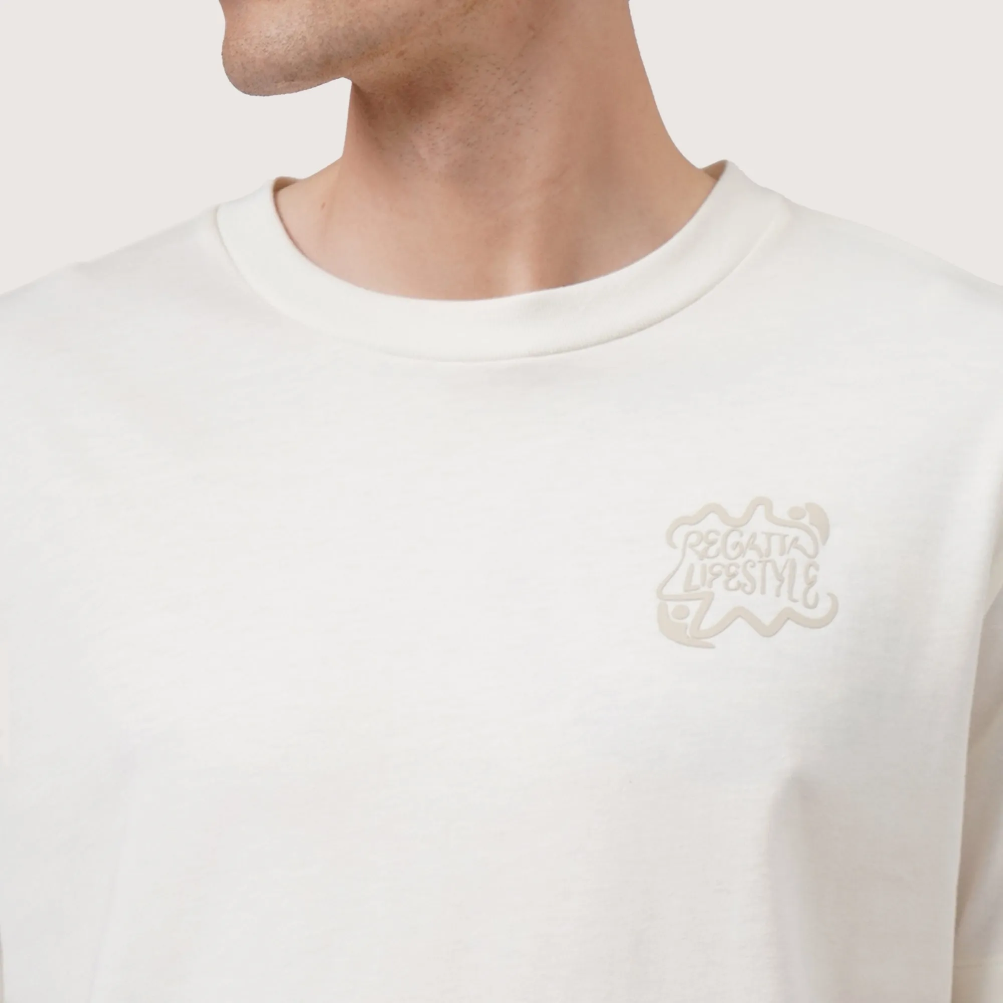 Regatta- Regular Fit Round Neck Graphic T-Shirt In Heavy Jersey