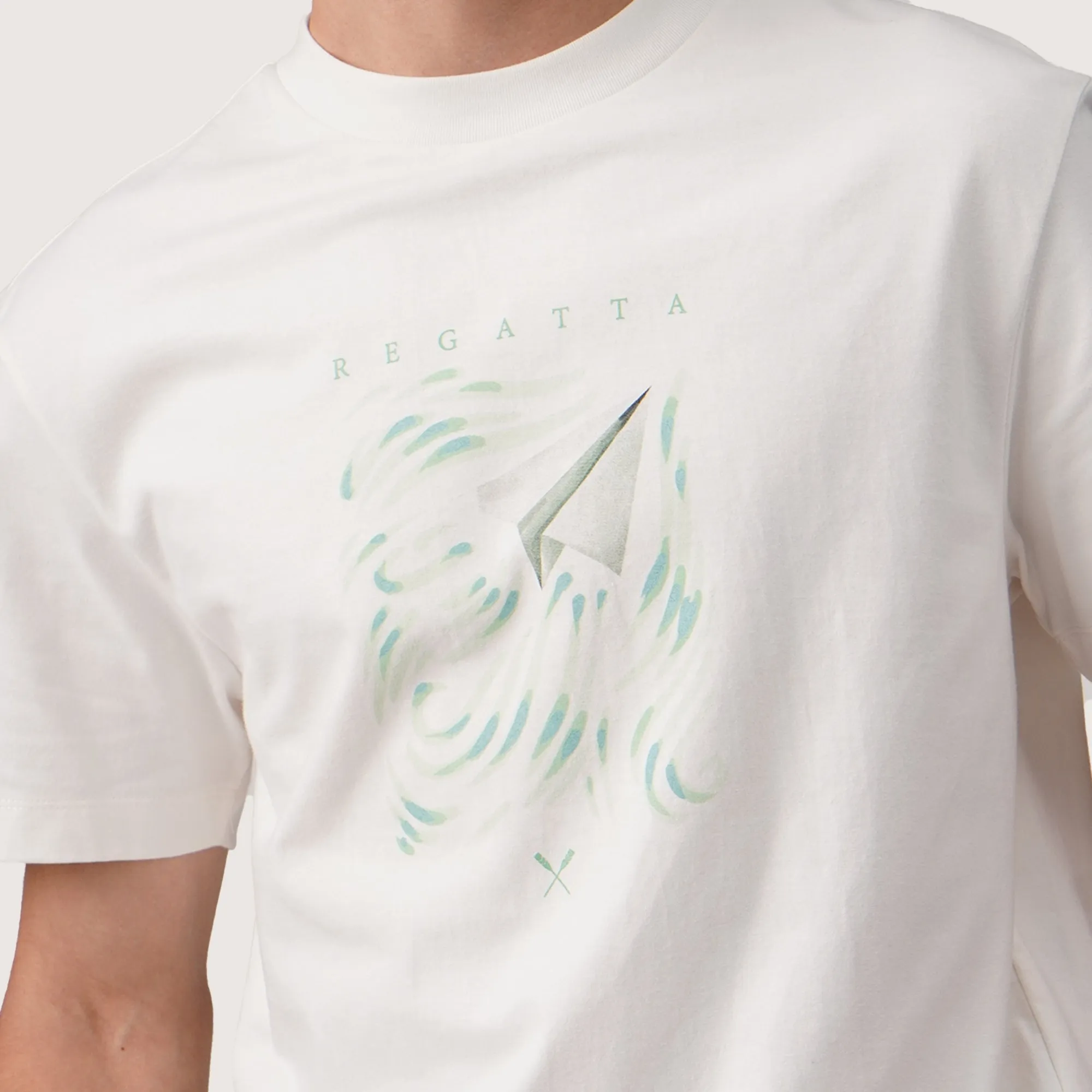 Regatta- Regular Fit Round Neck Graphic T-Shirt In Heavy Jersey