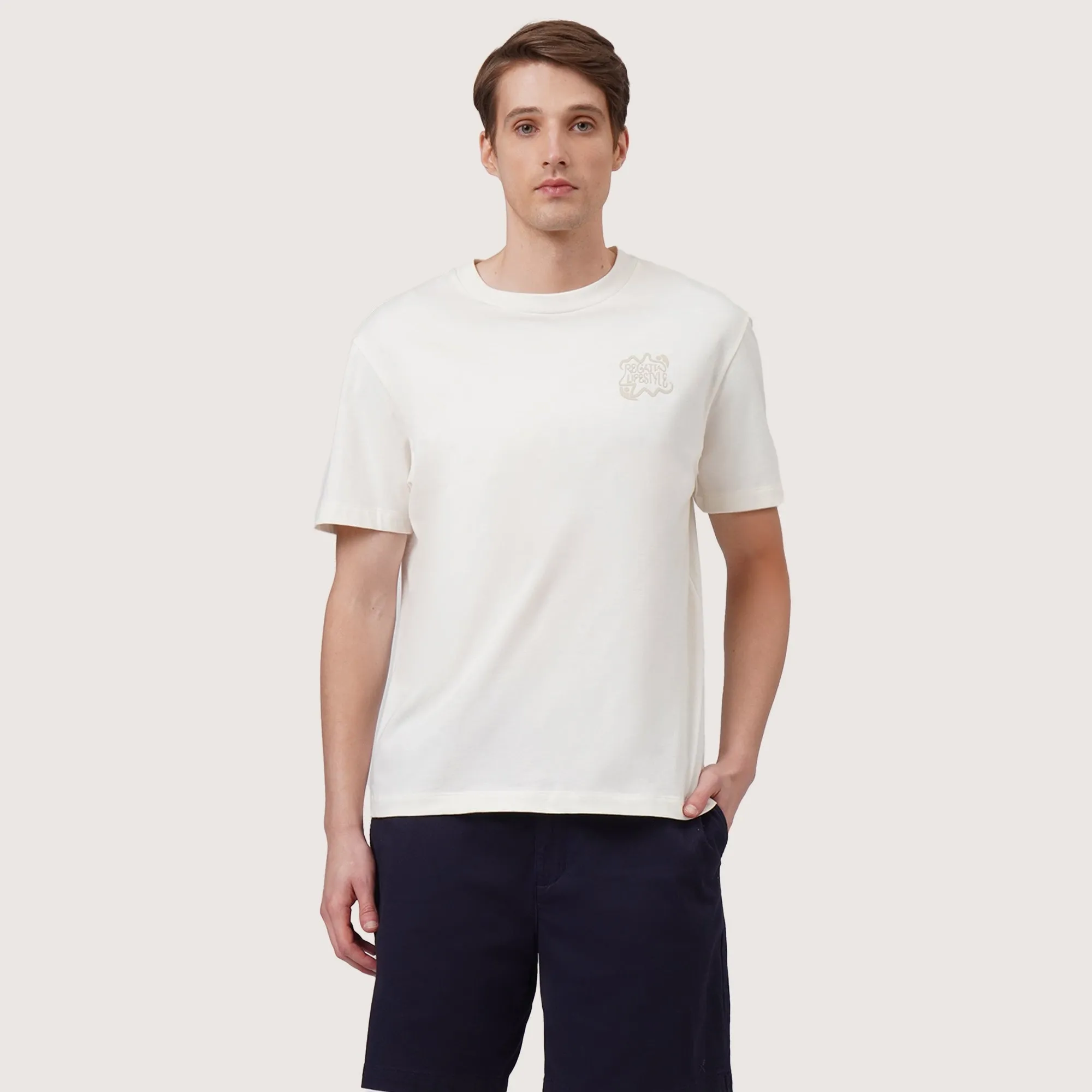 Regatta- Regular Fit Round Neck Graphic T-Shirt In Heavy Jersey