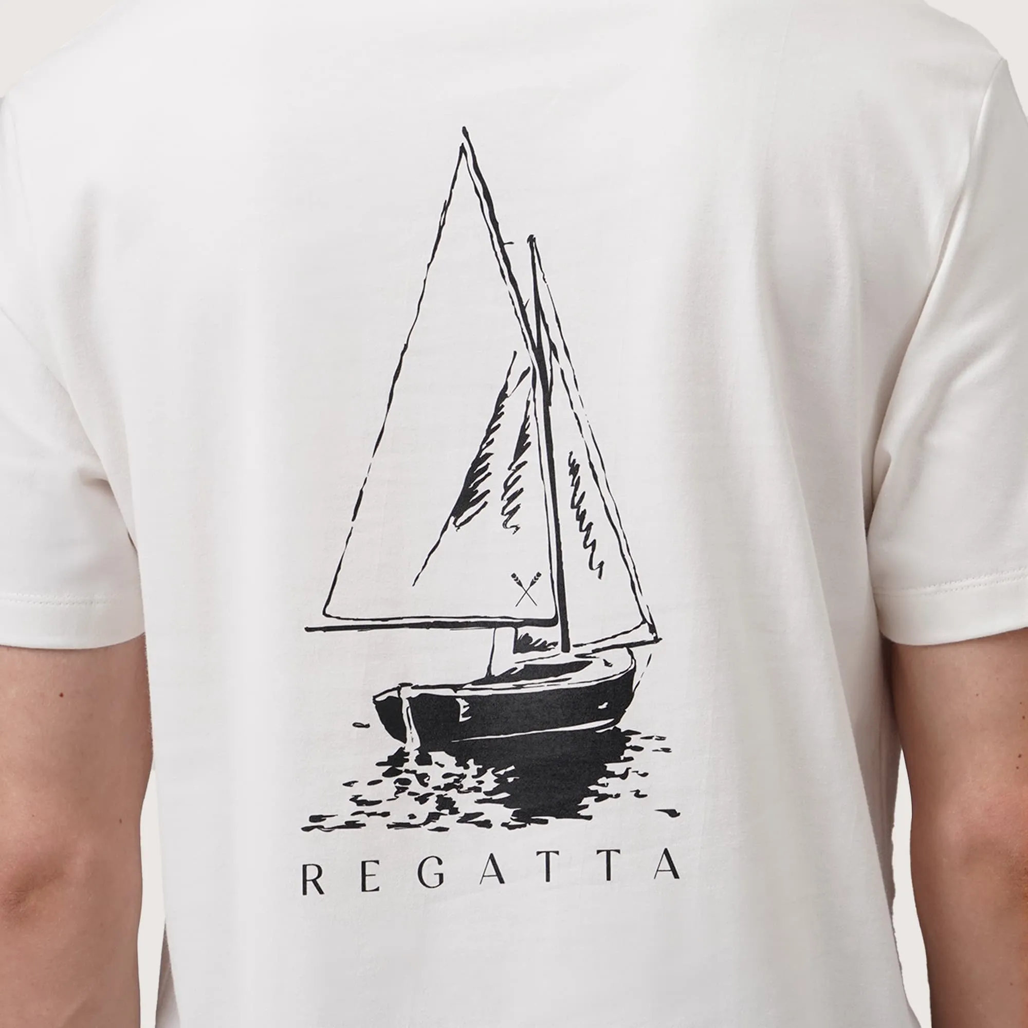 Regatta- Regular Fit Round Neck Graphic T-Shirt In Single Jersey