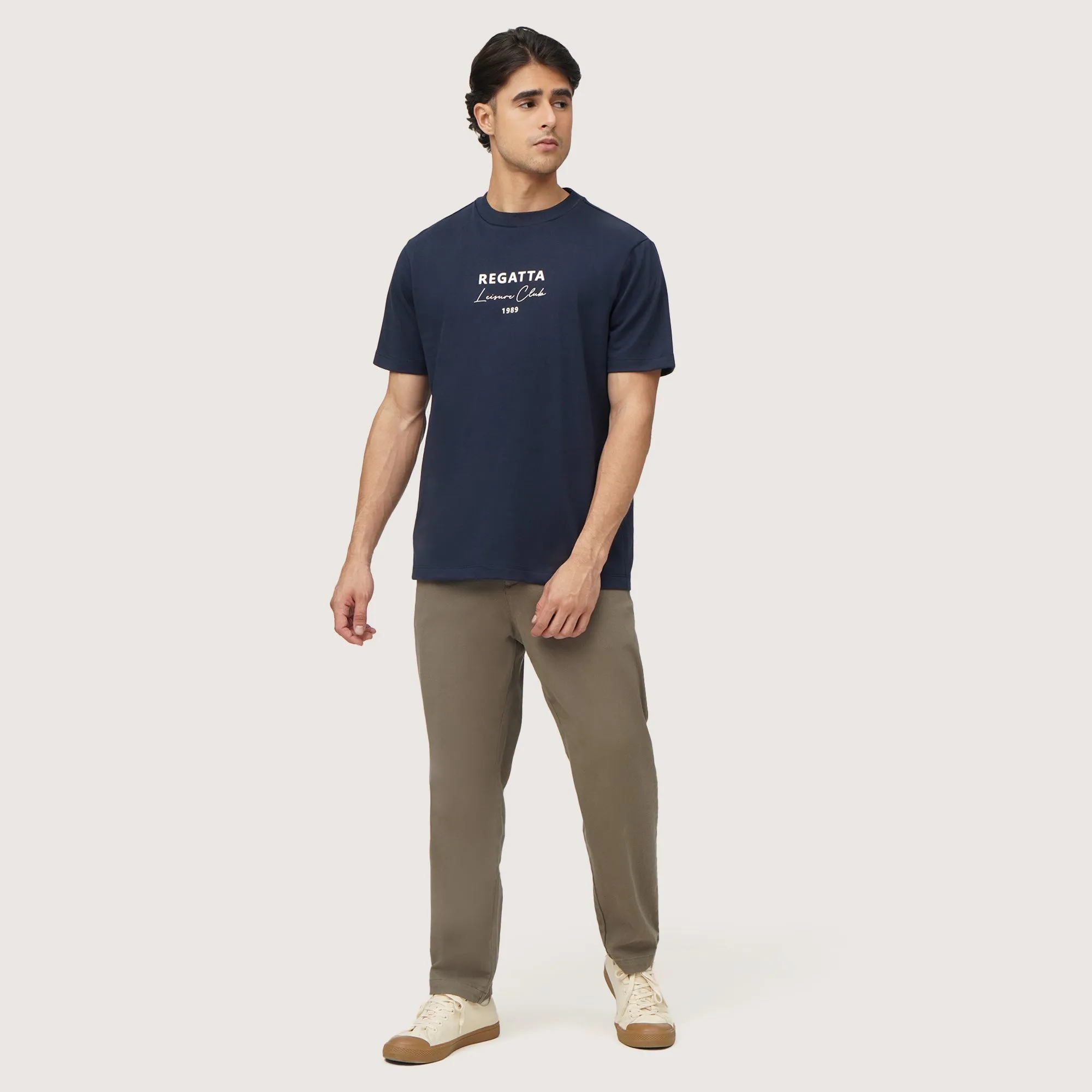 Regatta- Regular Fit Round Neck T-Shirt In Heavy Jersey With Flat Print