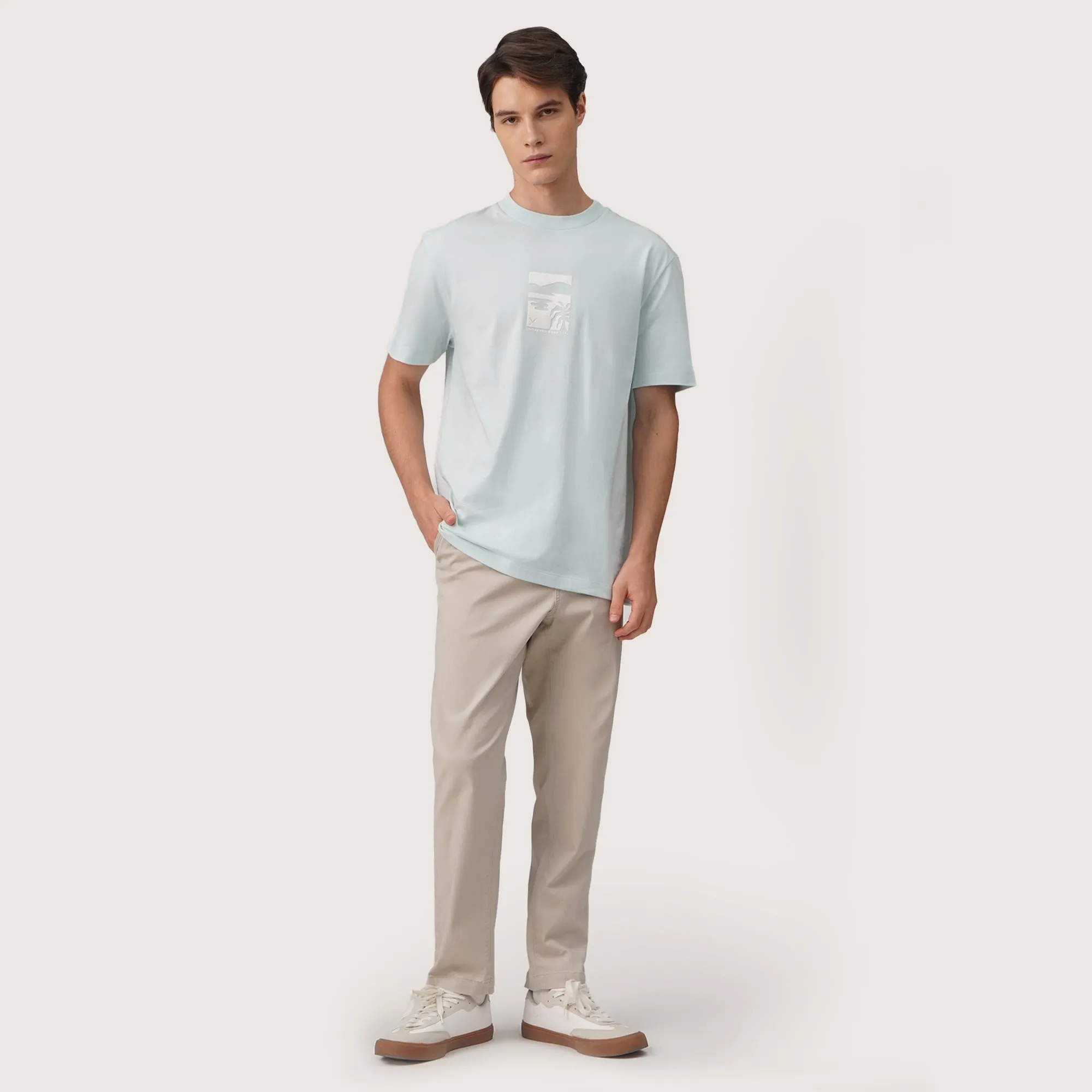 Regatta- Regular Fit Round Neck T-Shirt In Heavy Jersey With Flocking Print