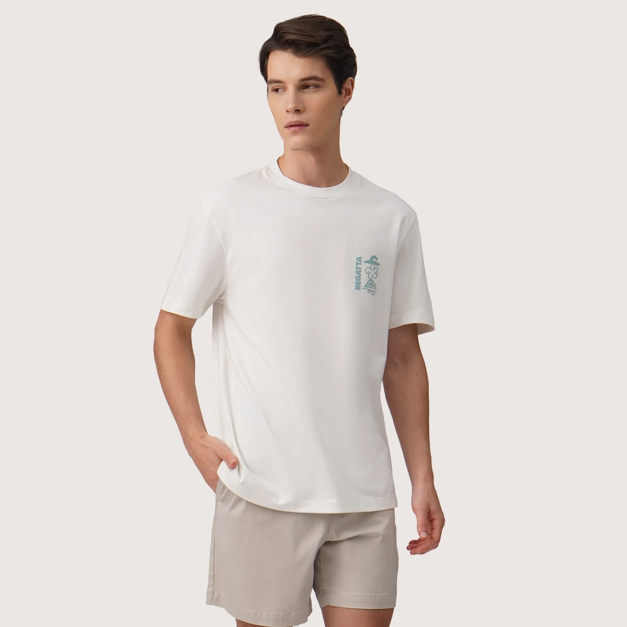 Regatta- Regular Fit Round Neck T-Shirt In Heavy Jersey With Flocking Print