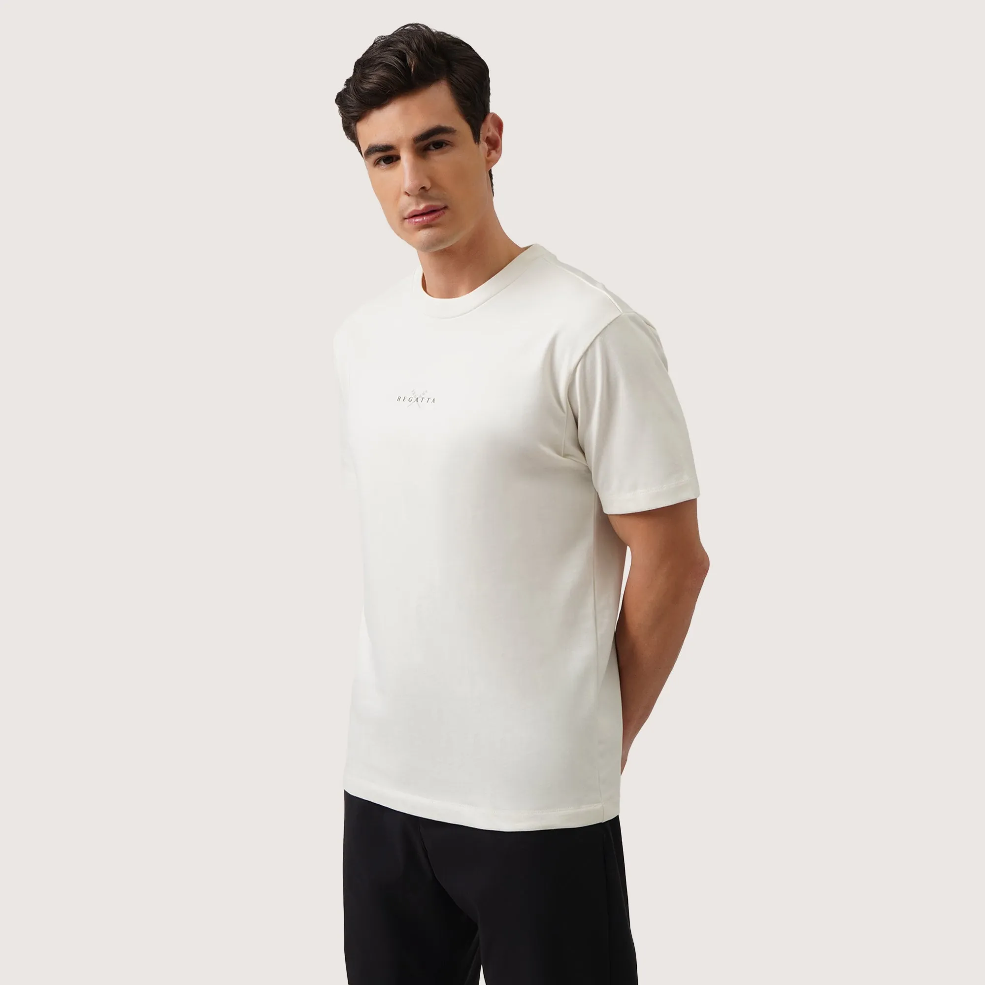 Regatta- Regular Fit Round Neck T-Shirt In Heavy Jersey