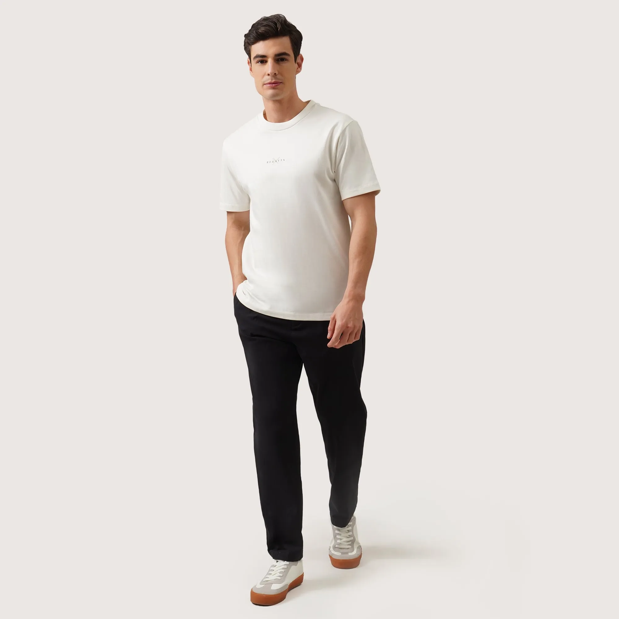 Regatta- Regular Fit Round Neck T-Shirt In Heavy Jersey