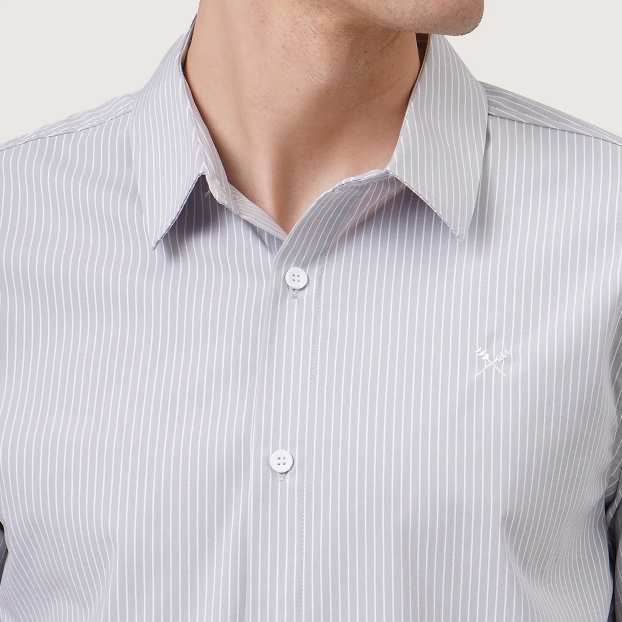 Regatta- Regular Fit Short Sleeves Pinstripe Shirt