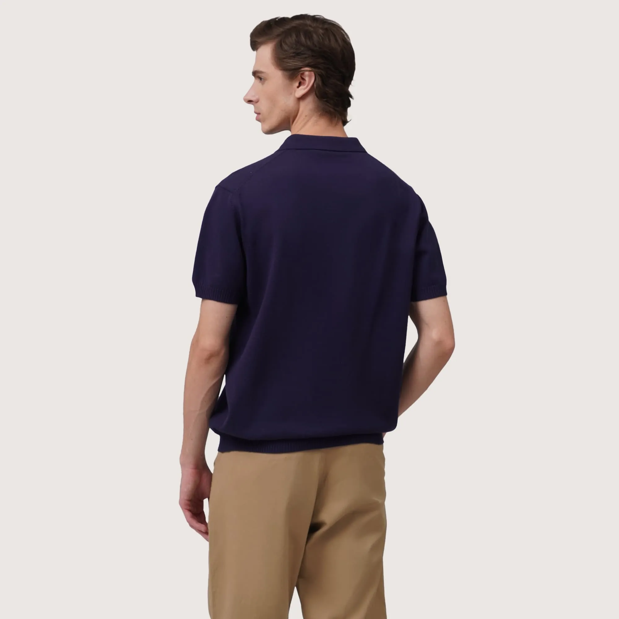 Regatta- Regular Fit V-Placket Polo Shirt