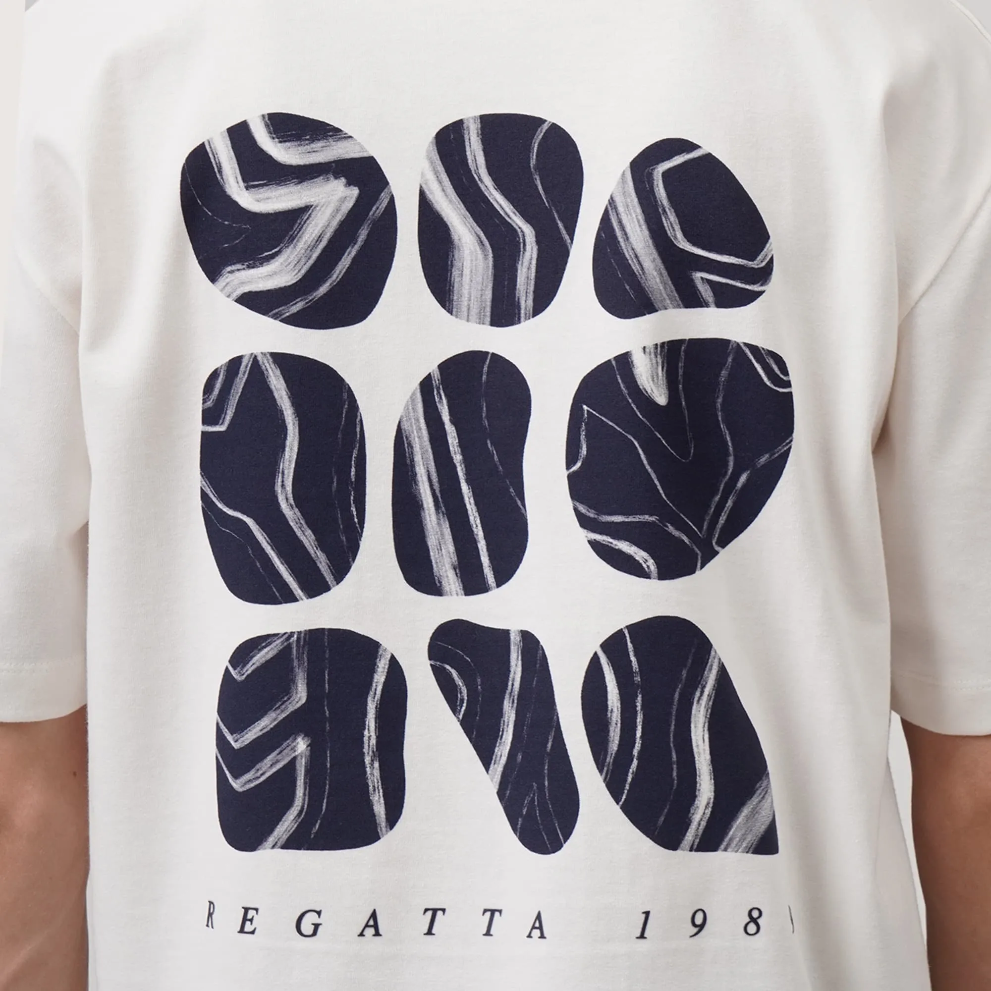 Regatta- Relaxed Fit Graphic T-Shirt