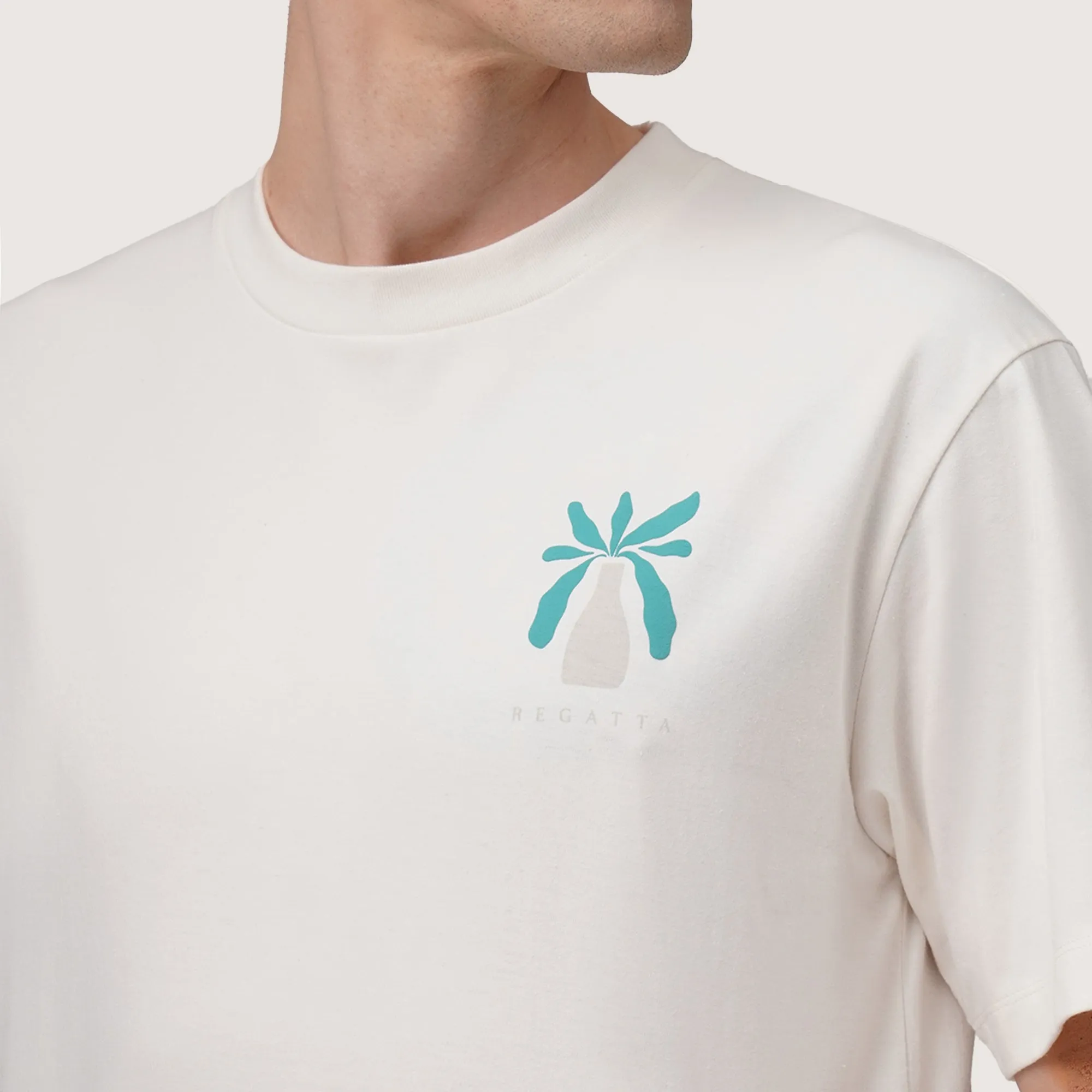Regatta- Relaxed Fit Round Neck Graphic T-Shirt In Heavy Jersey