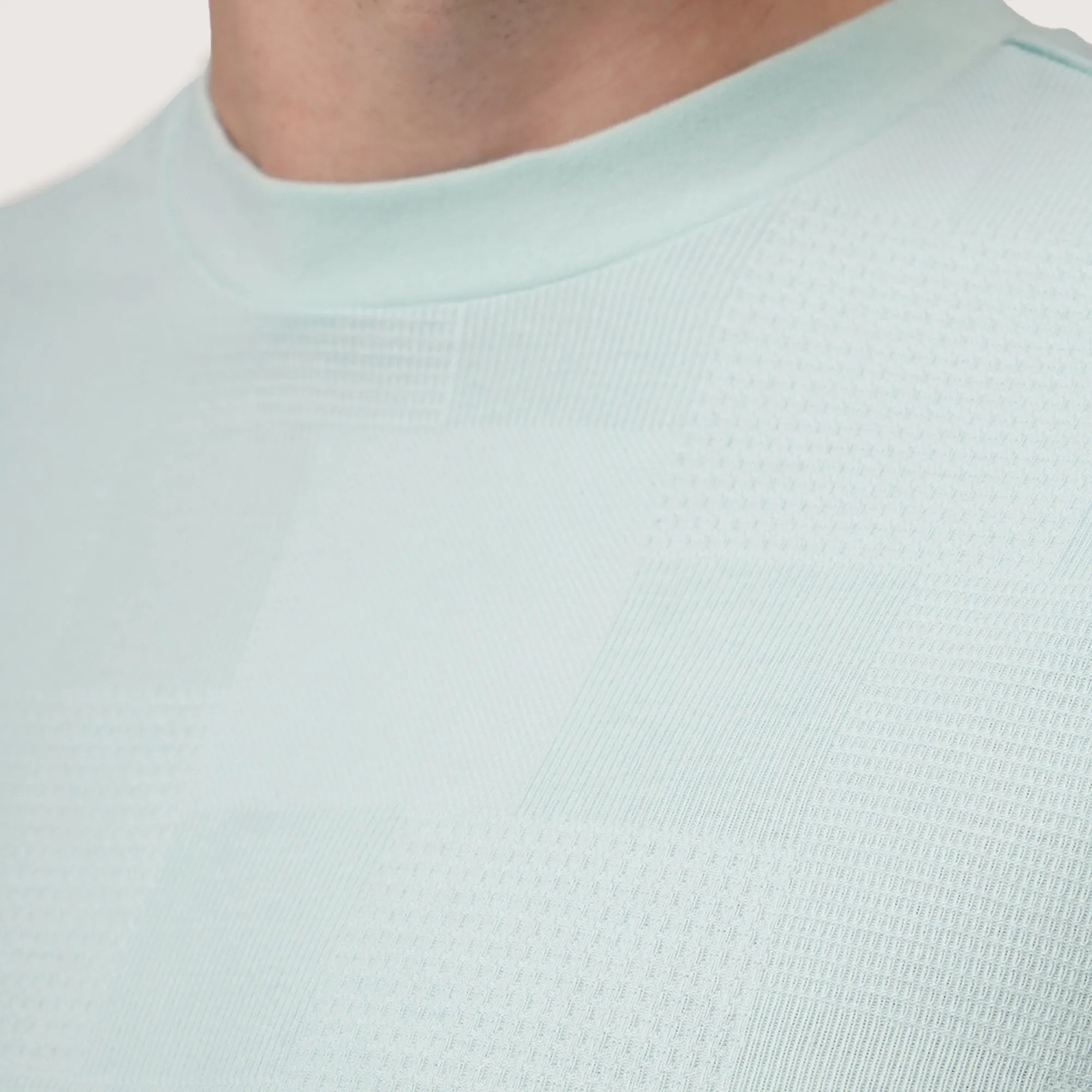 Regatta- Relaxed Fit Round Neck T-Shirt In Textured Fabric