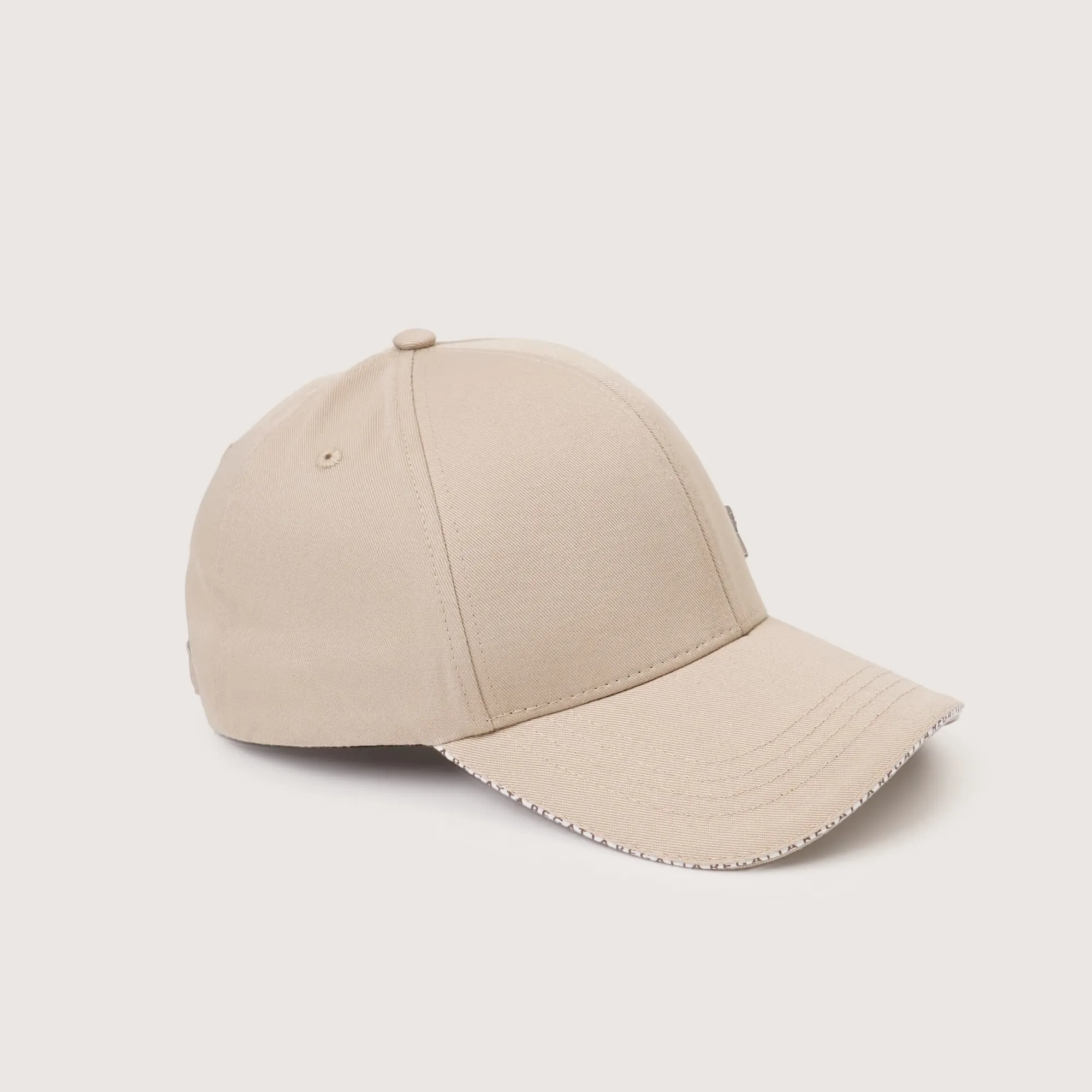 Regatta- Sandwich Bill Cap With Metal Oar