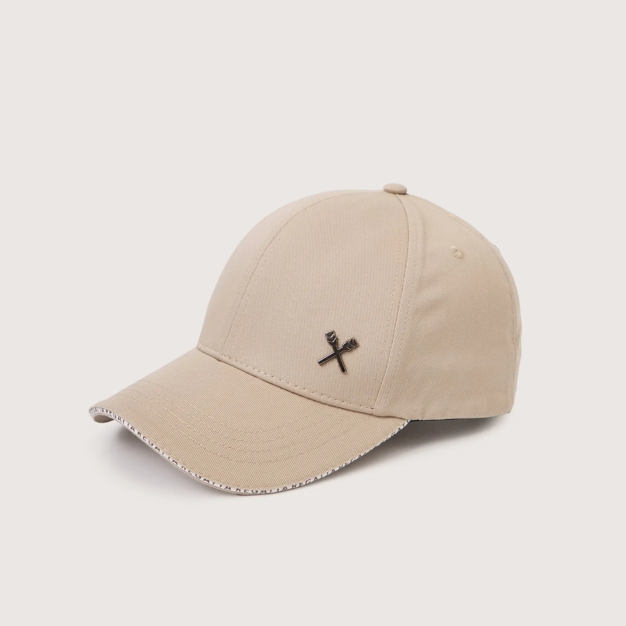Regatta- Sandwich Bill Cap With Metal Oar