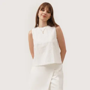 Regatta- Sleeveless Eyelet Tank Top