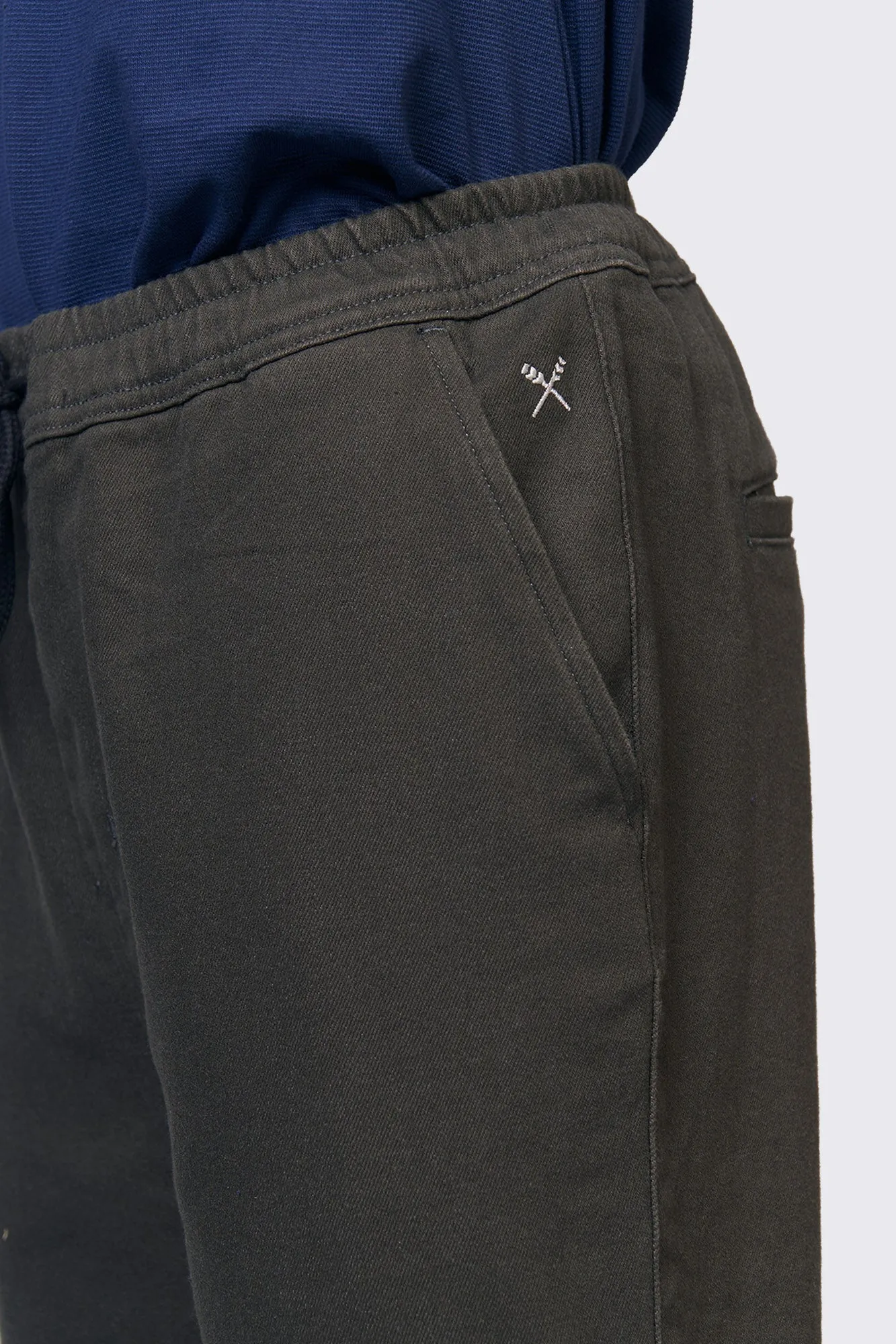 Regatta- Slim Fit Woven Drawstring Trousers