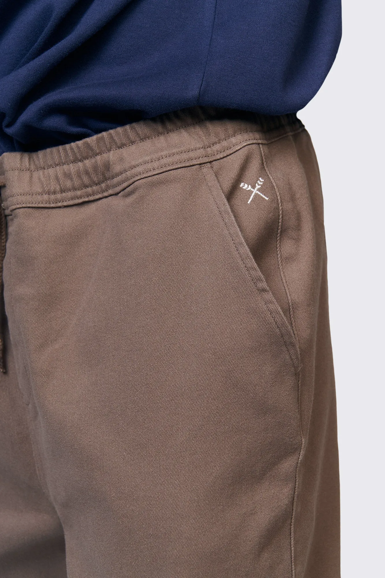 Regatta- Slim Fit Woven Drawstring Trousers